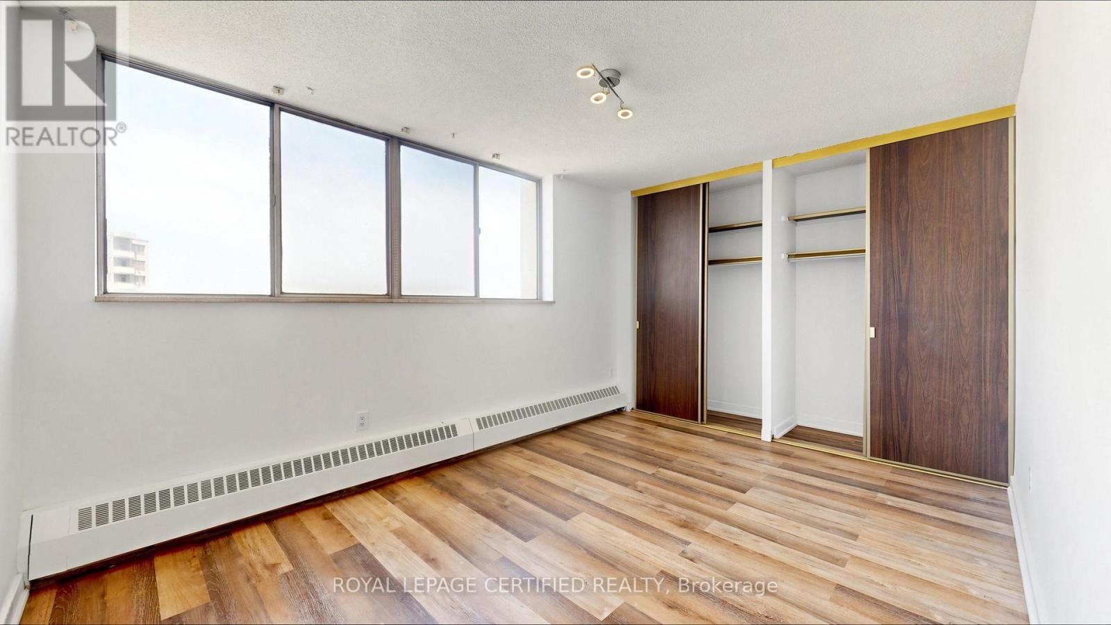 1903 - 330 Dixon Road Property Photo 21