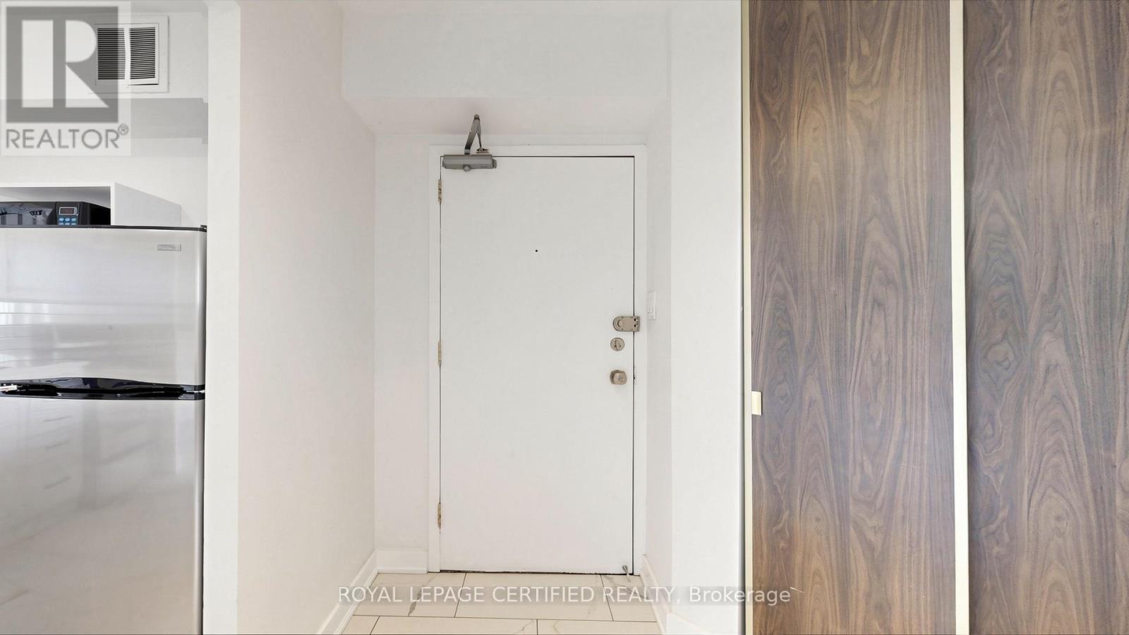 1903 - 330 Dixon Road Property Photo 29