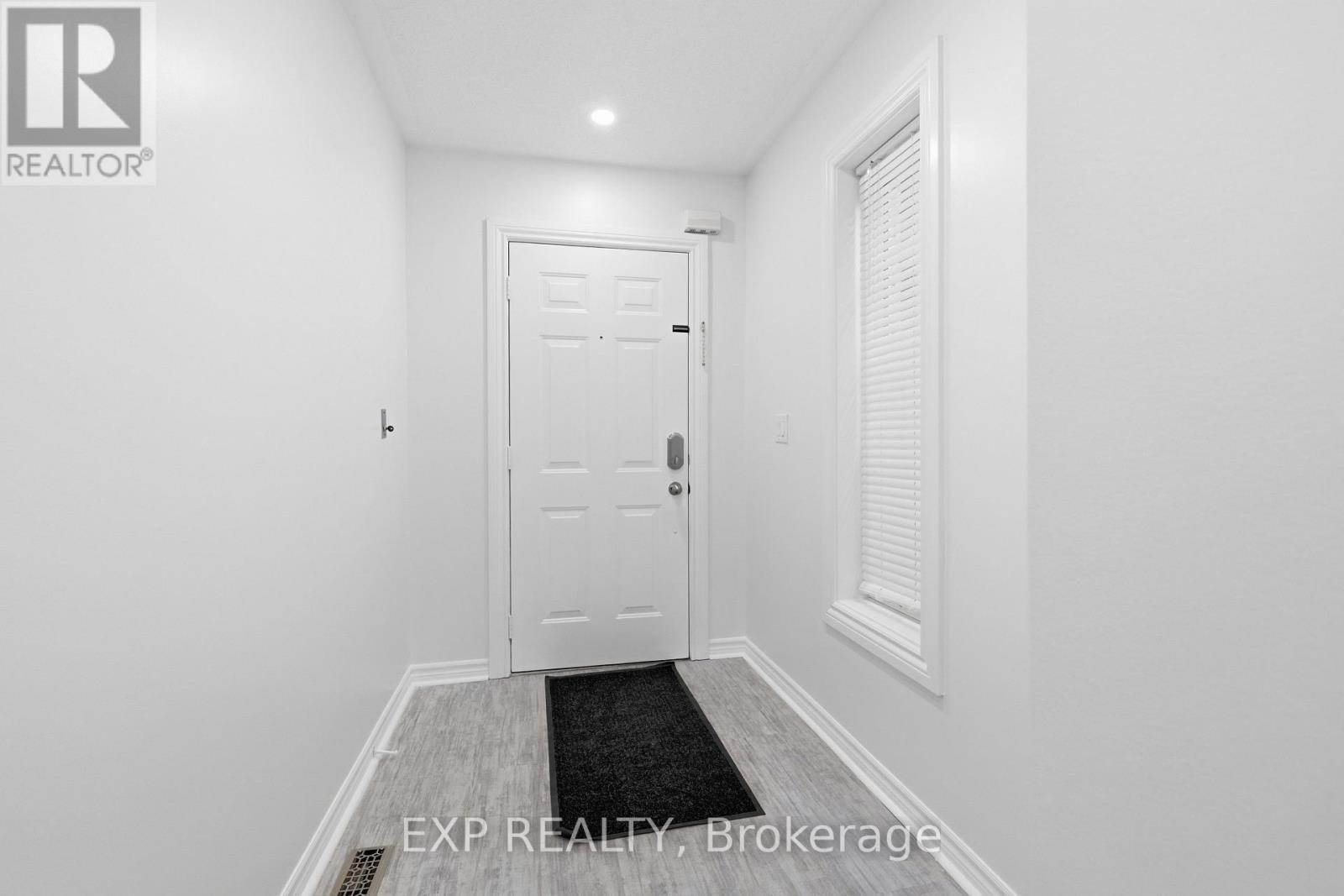 1015 Borden Lane Property Photo 3