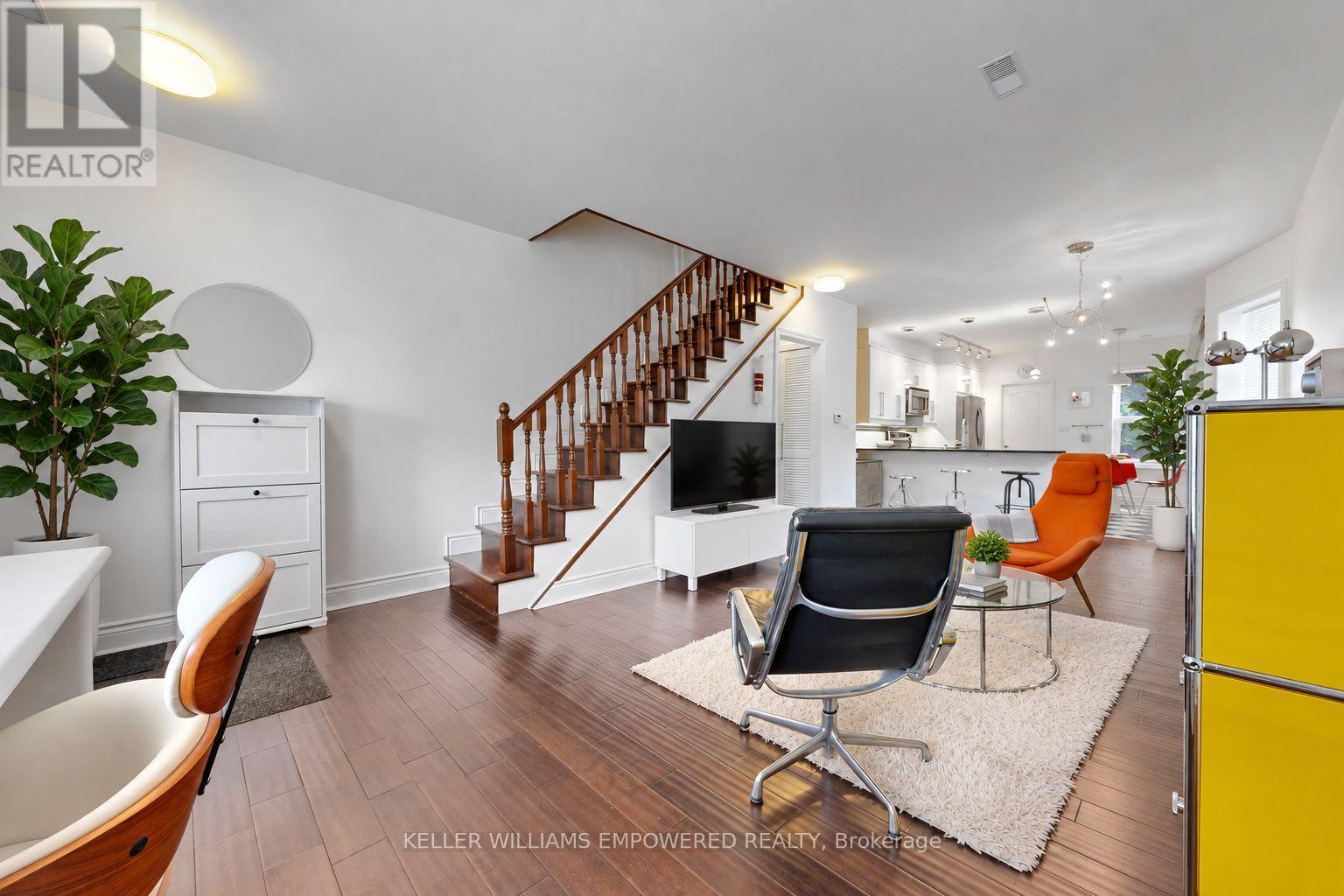 274 Wallace Avenue Property Photo 1