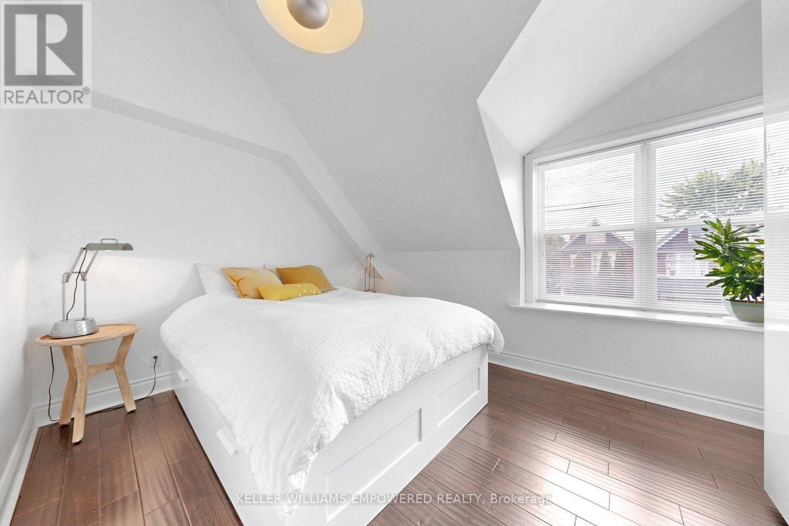 274 Wallace Avenue Property Photo 18