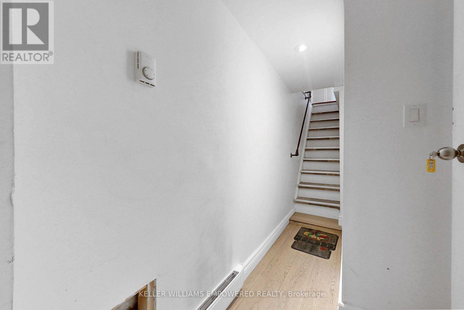 274 Wallace Avenue Property Photo 27