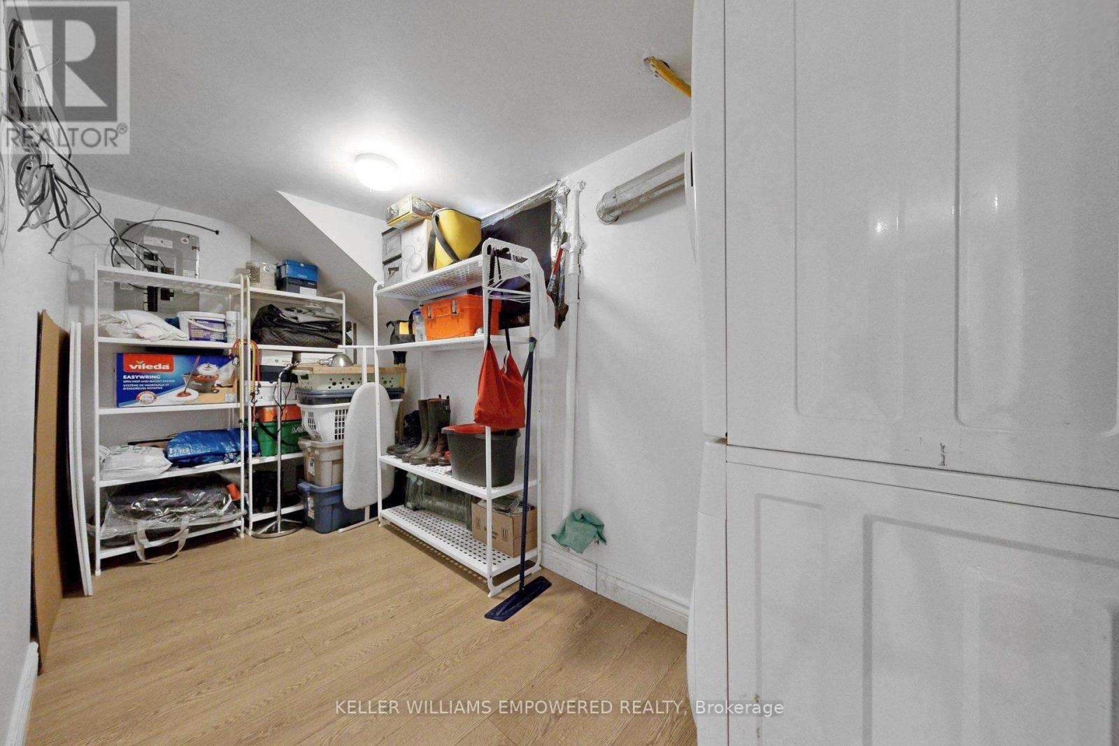 274 Wallace Avenue Property Photo 28
