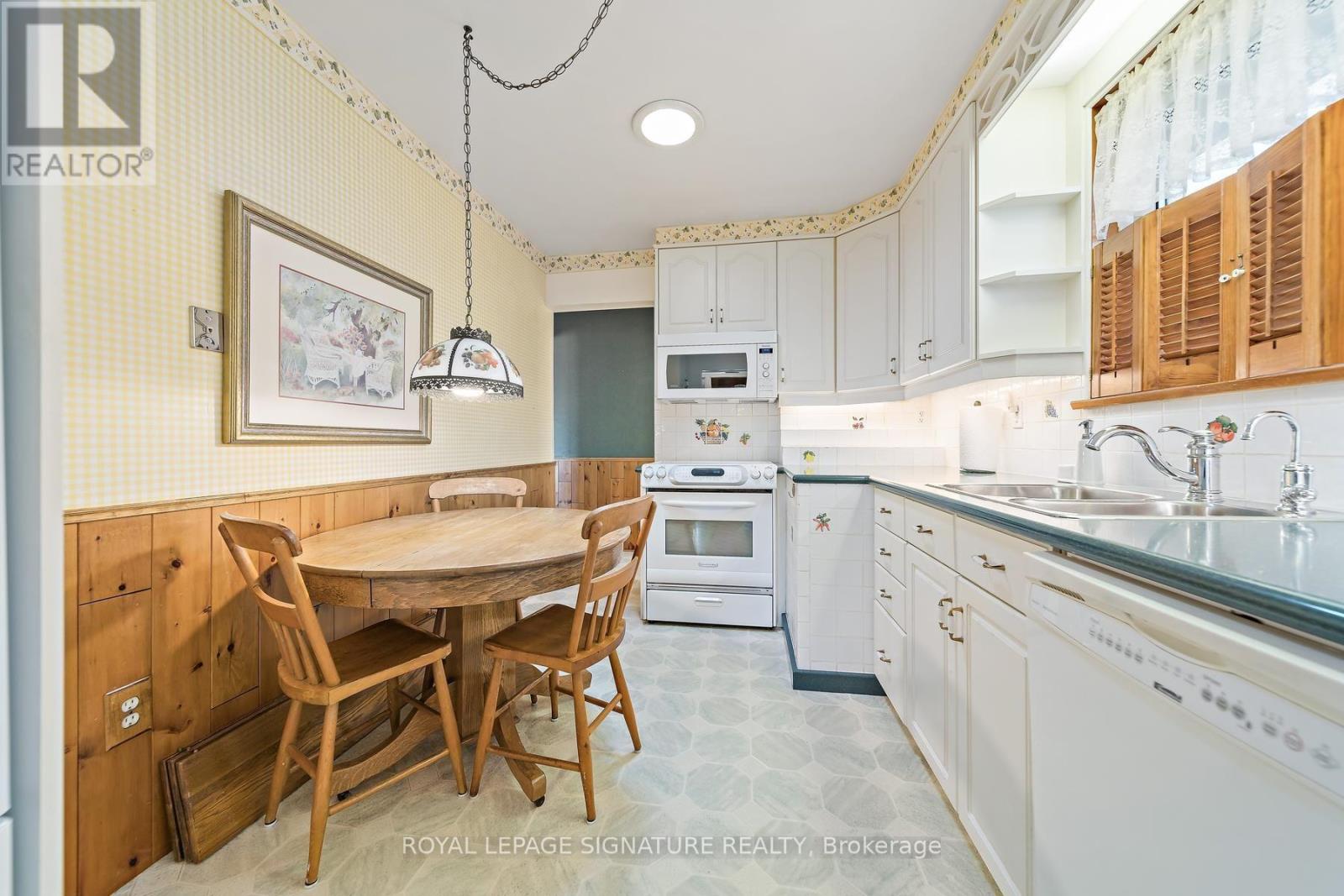 29 Heavitree Drive Property Photo 11