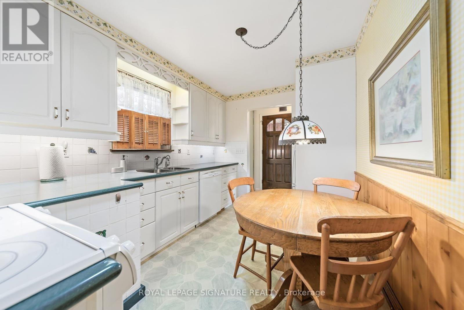 29 Heavitree Drive Property Photo 12