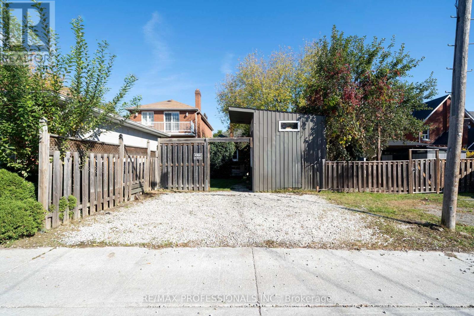 Lower - 176 Sixth Street Property Photo 10