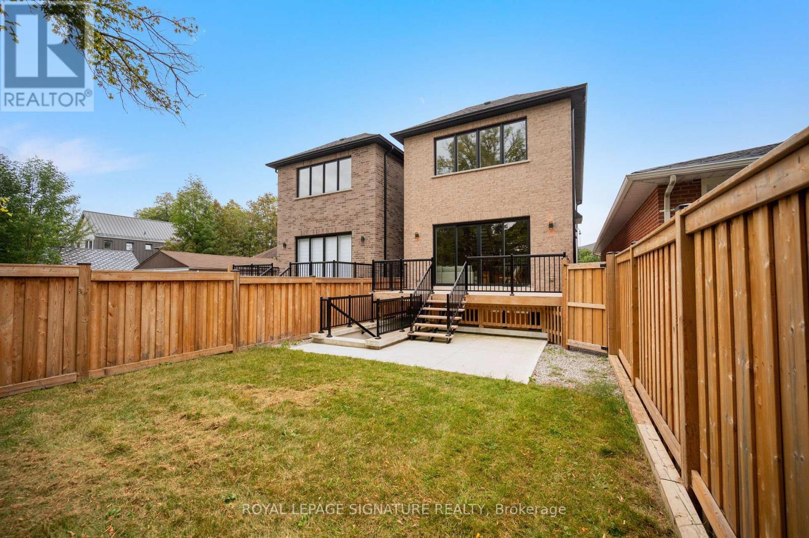 62 Ash Crescent Property Photo 43