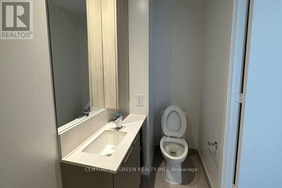 2301 - 3900 Confederation Parkway Property Photo 11