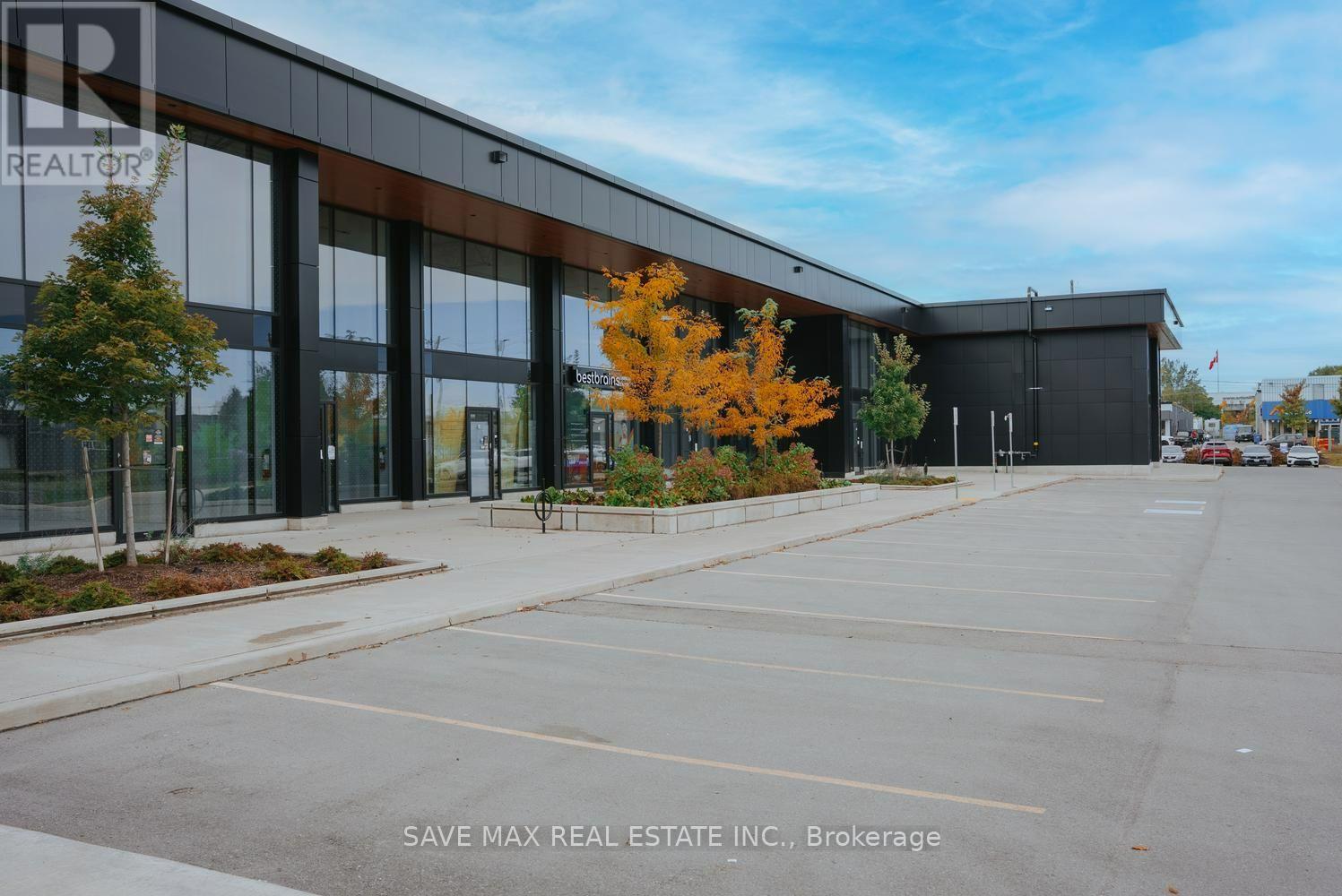 16 - 530 Speers Road Property Photo 7