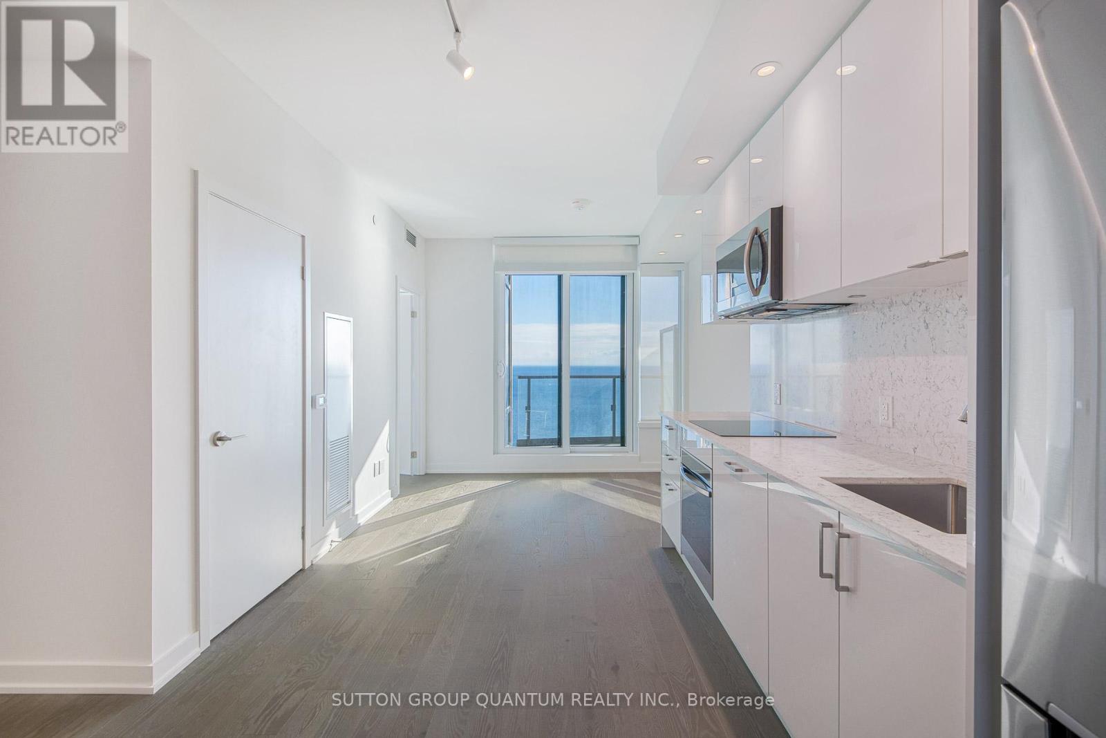 3008 - 1926 Lake Shore Boulevard W Property Photo 3