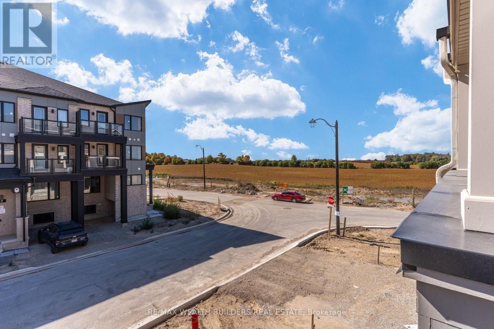 6 Thornbird Crescent Property Photo 17