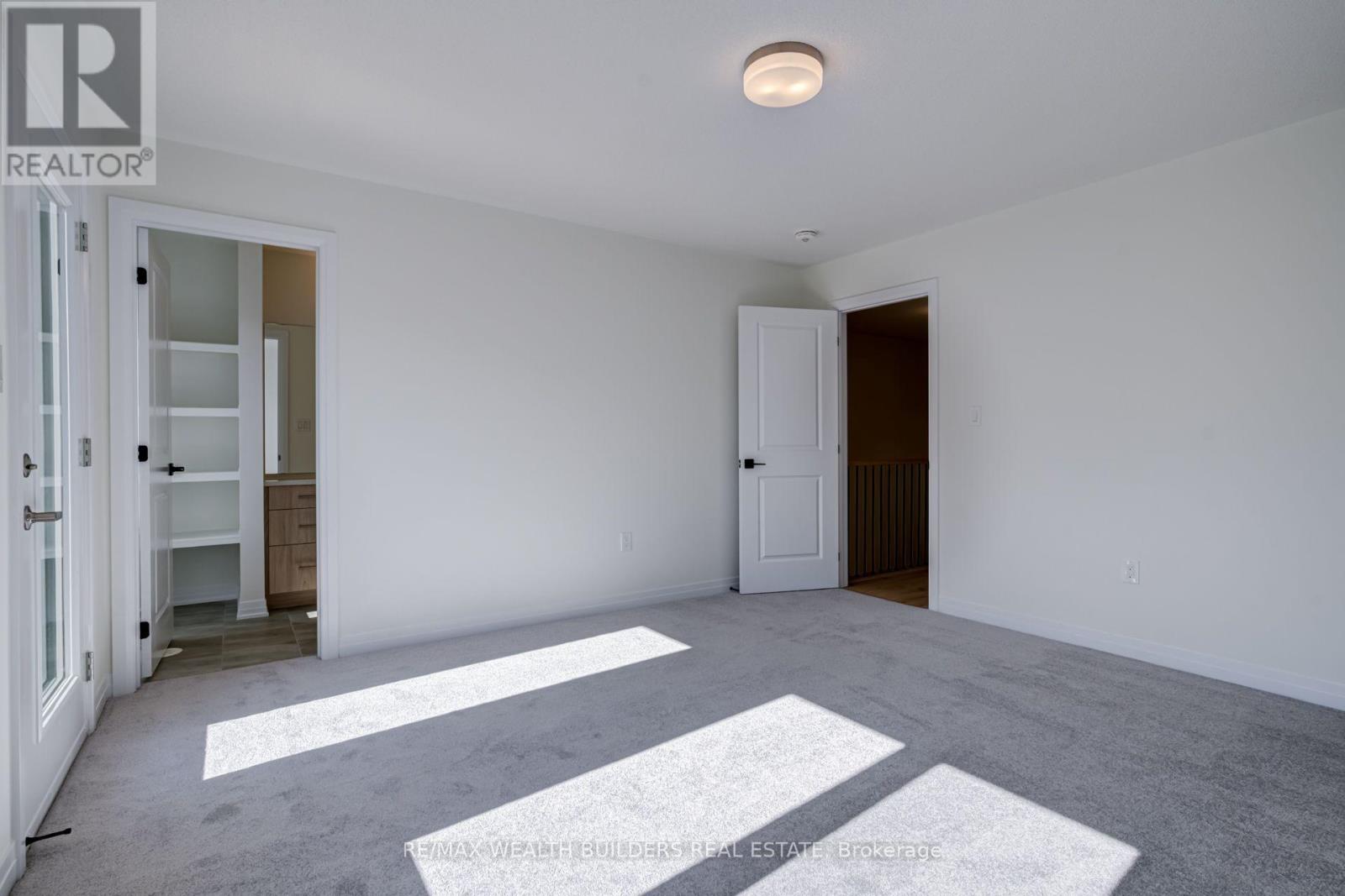 6 Thornbird Crescent Property Photo 20