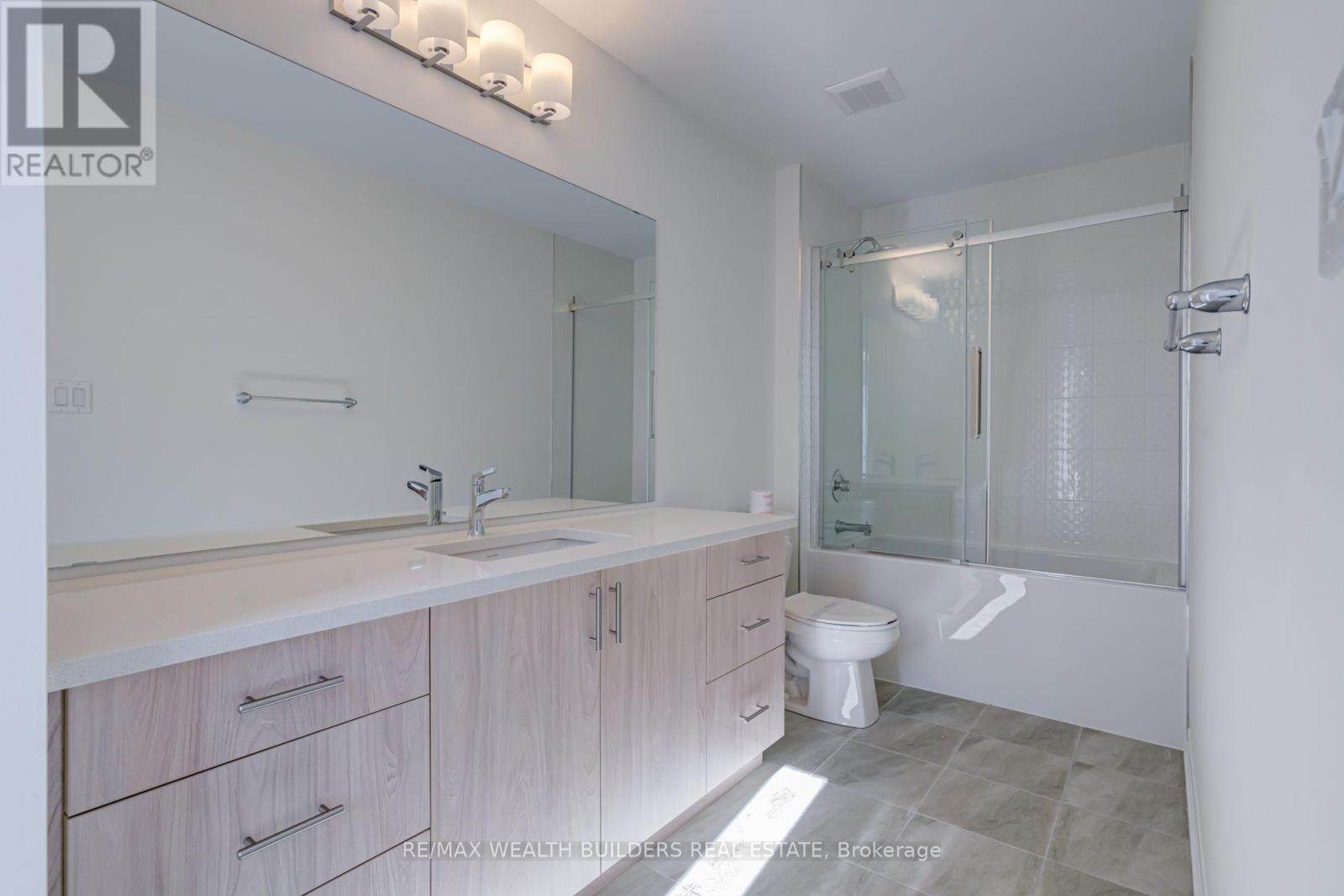 6 Thornbird Crescent Property Photo 21