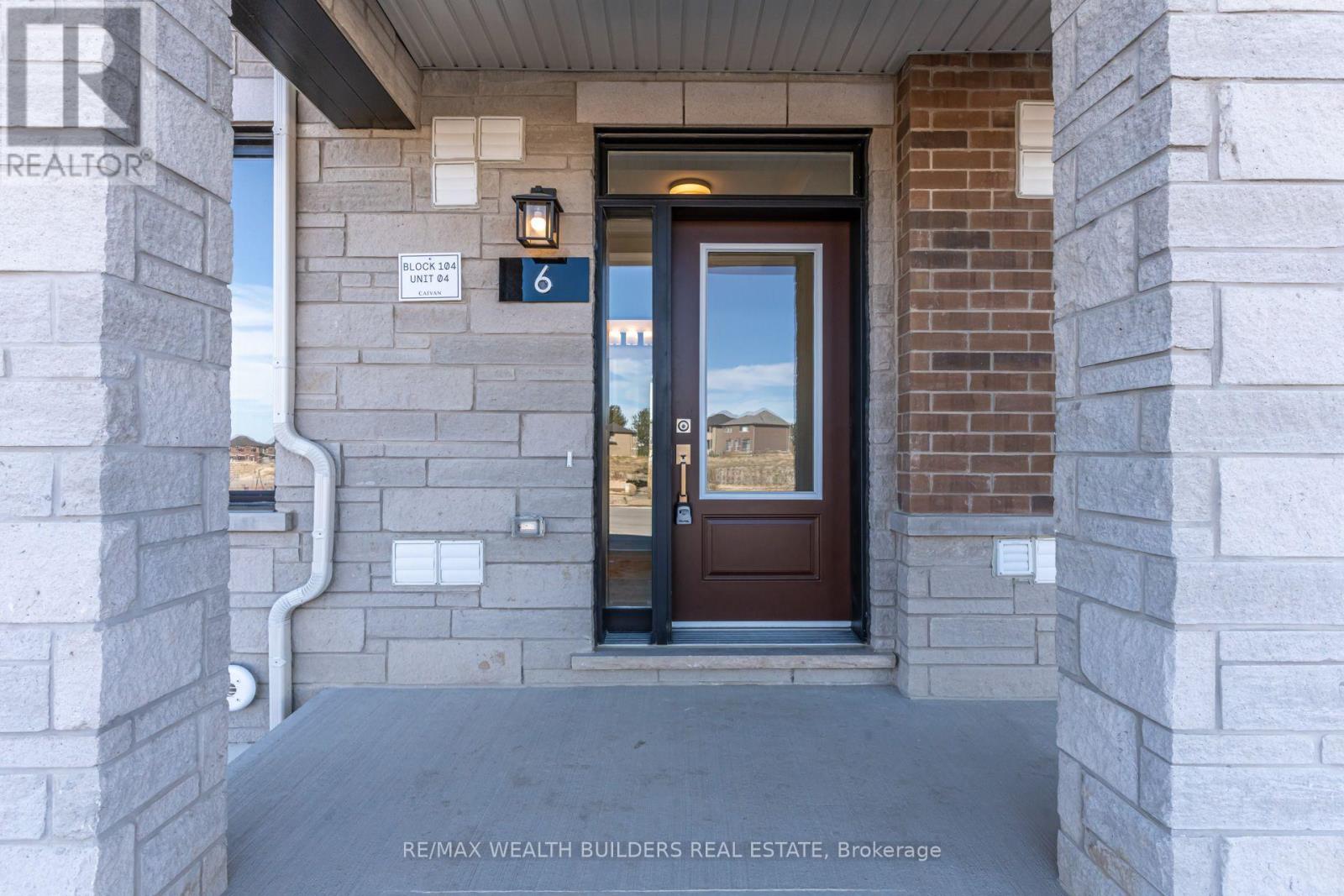 6 Thornbird Crescent Property Photo 34