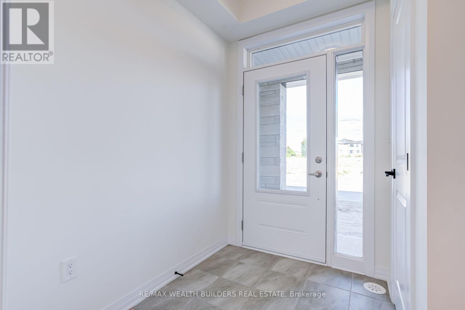 6 Thornbird Crescent Property Photo 35