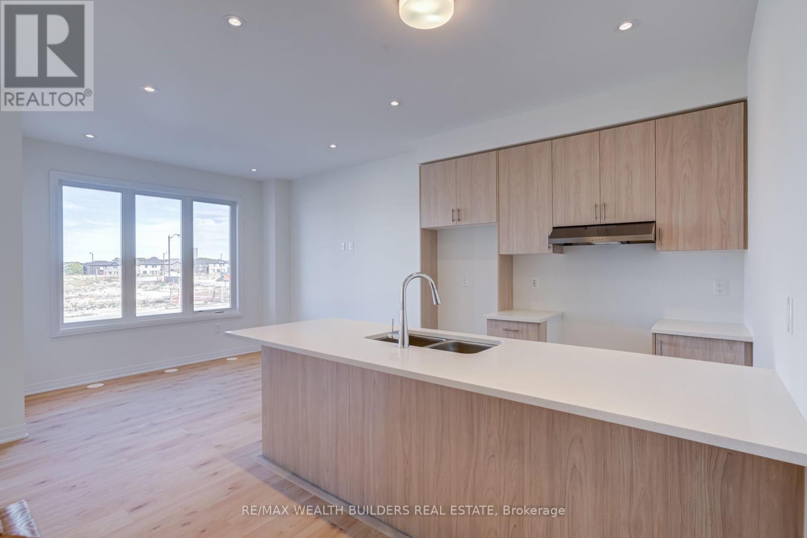 6 Thornbird Crescent Property Photo 41