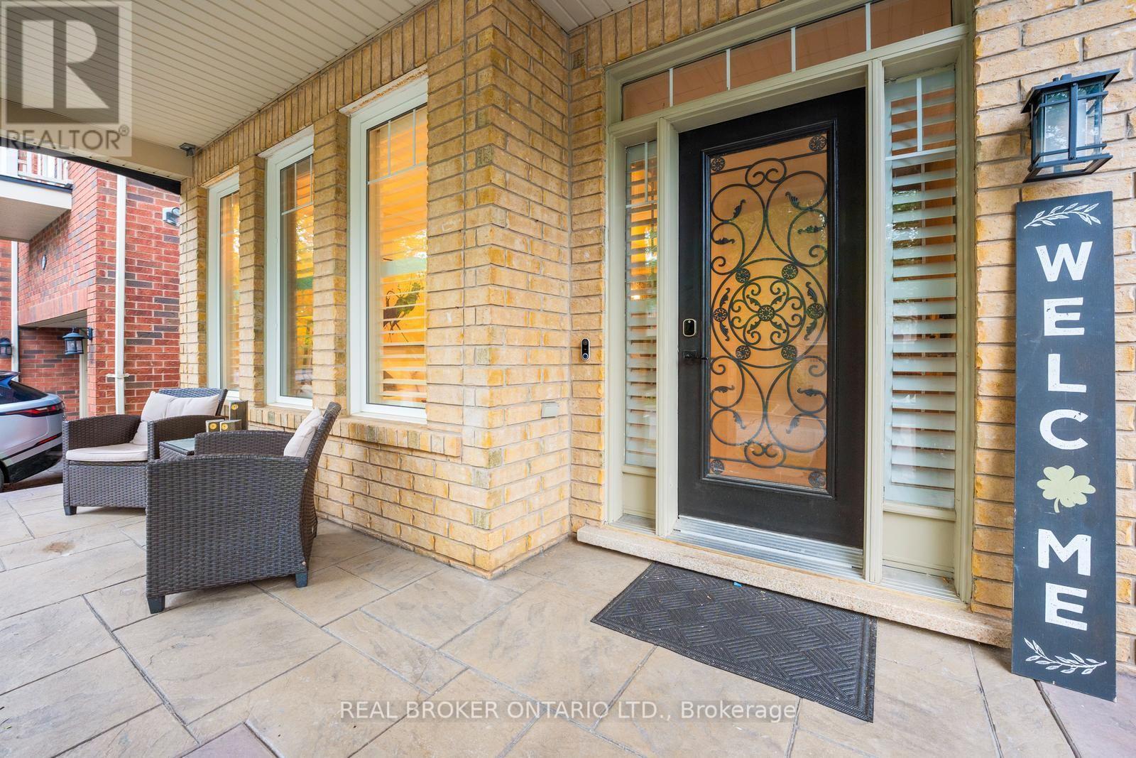 277 Potts Terrace Property Photo 4