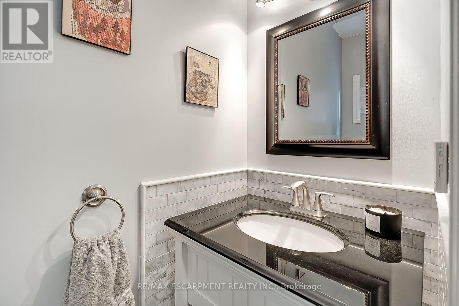3163 Barwell Road Property Photo 17