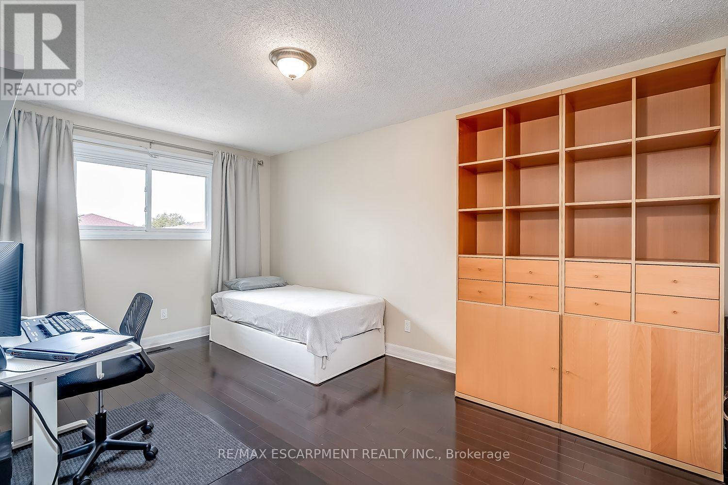 3163 Barwell Road Property Photo 25