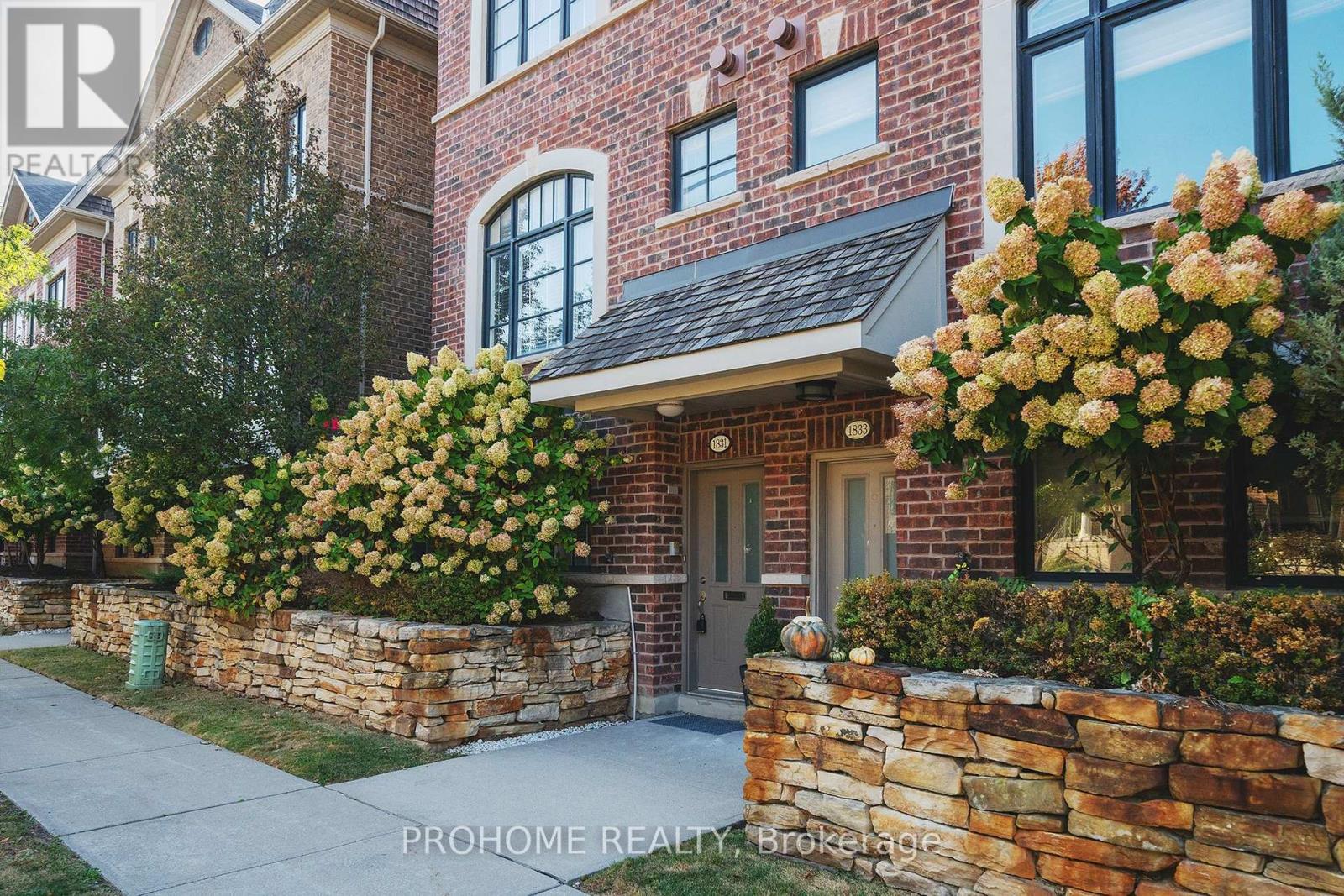 1831 Pagehurst Avenue Property Photo 7