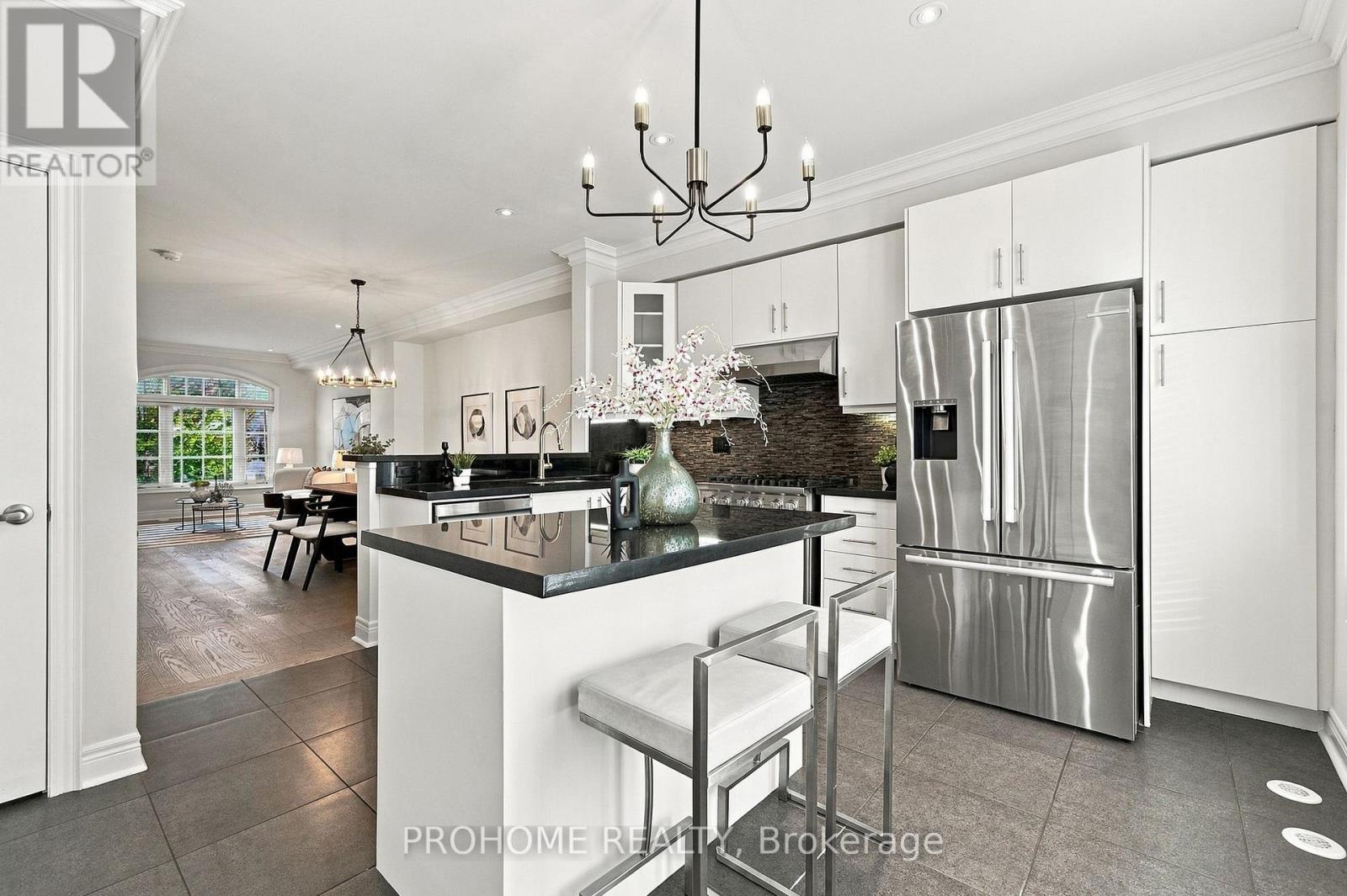 1831 Pagehurst Avenue Property Photo 17