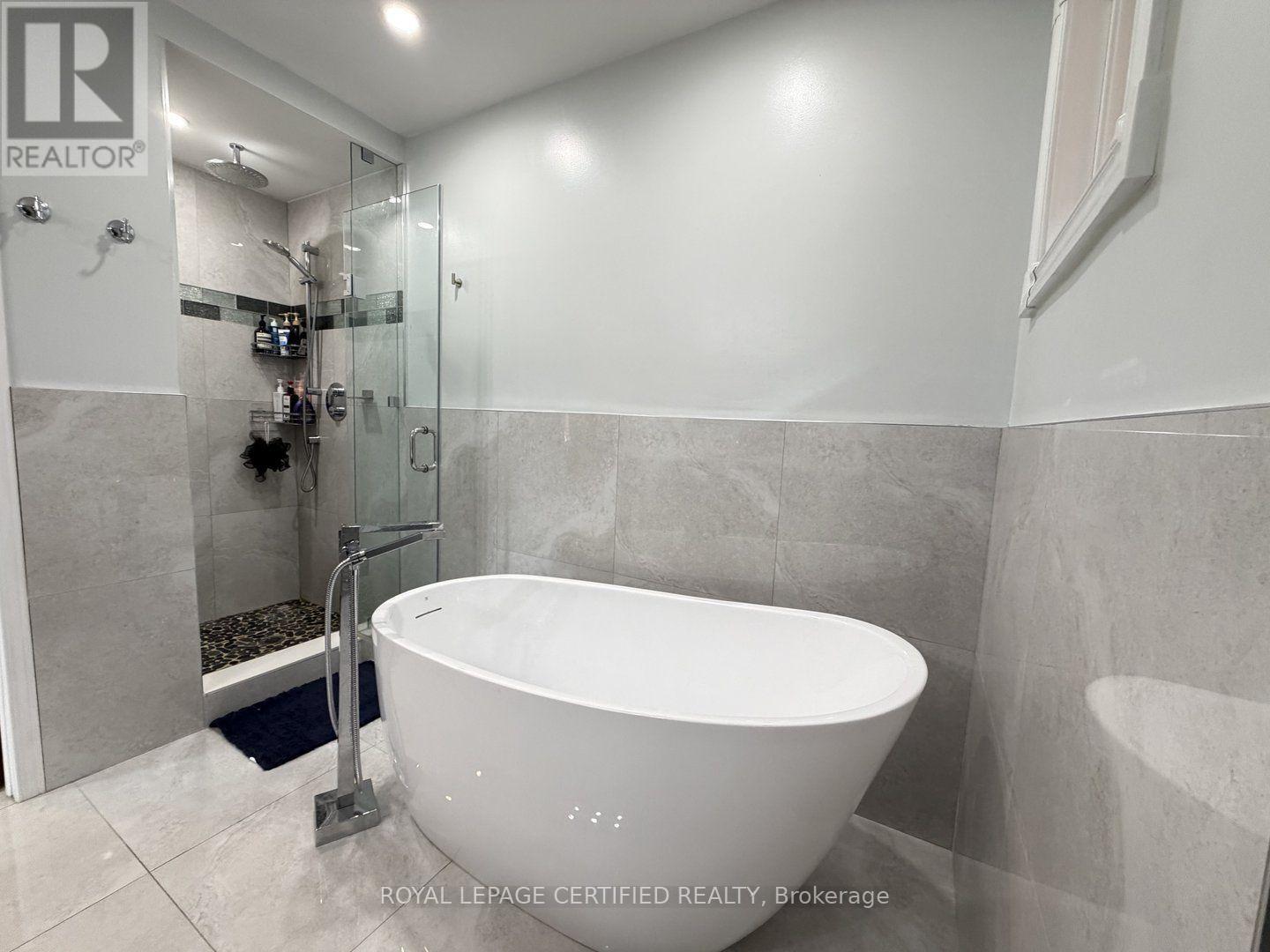 5967 Cherrywood Place Property Photo 14