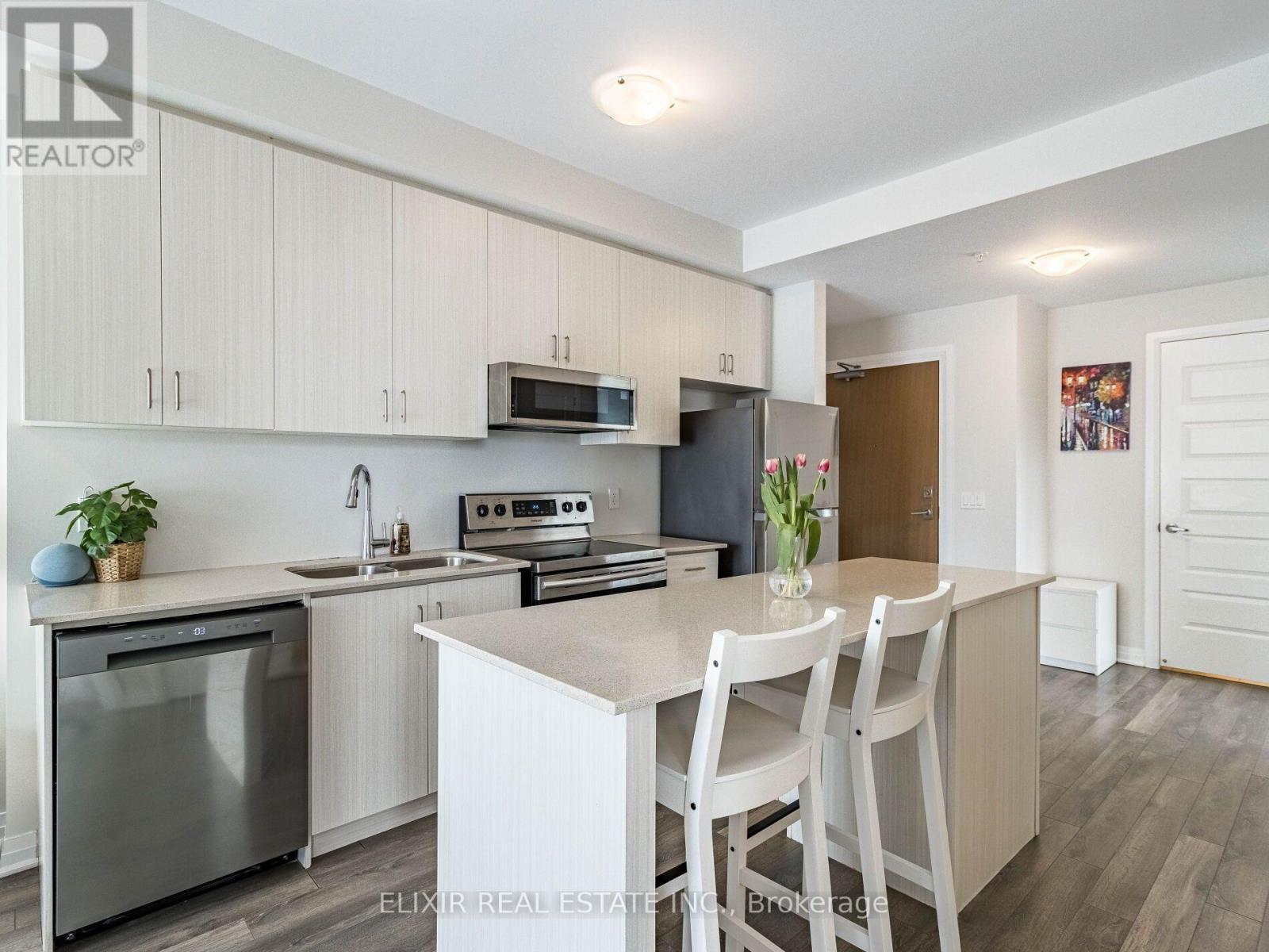 129 - 1105 Leger Way Property Photo 7