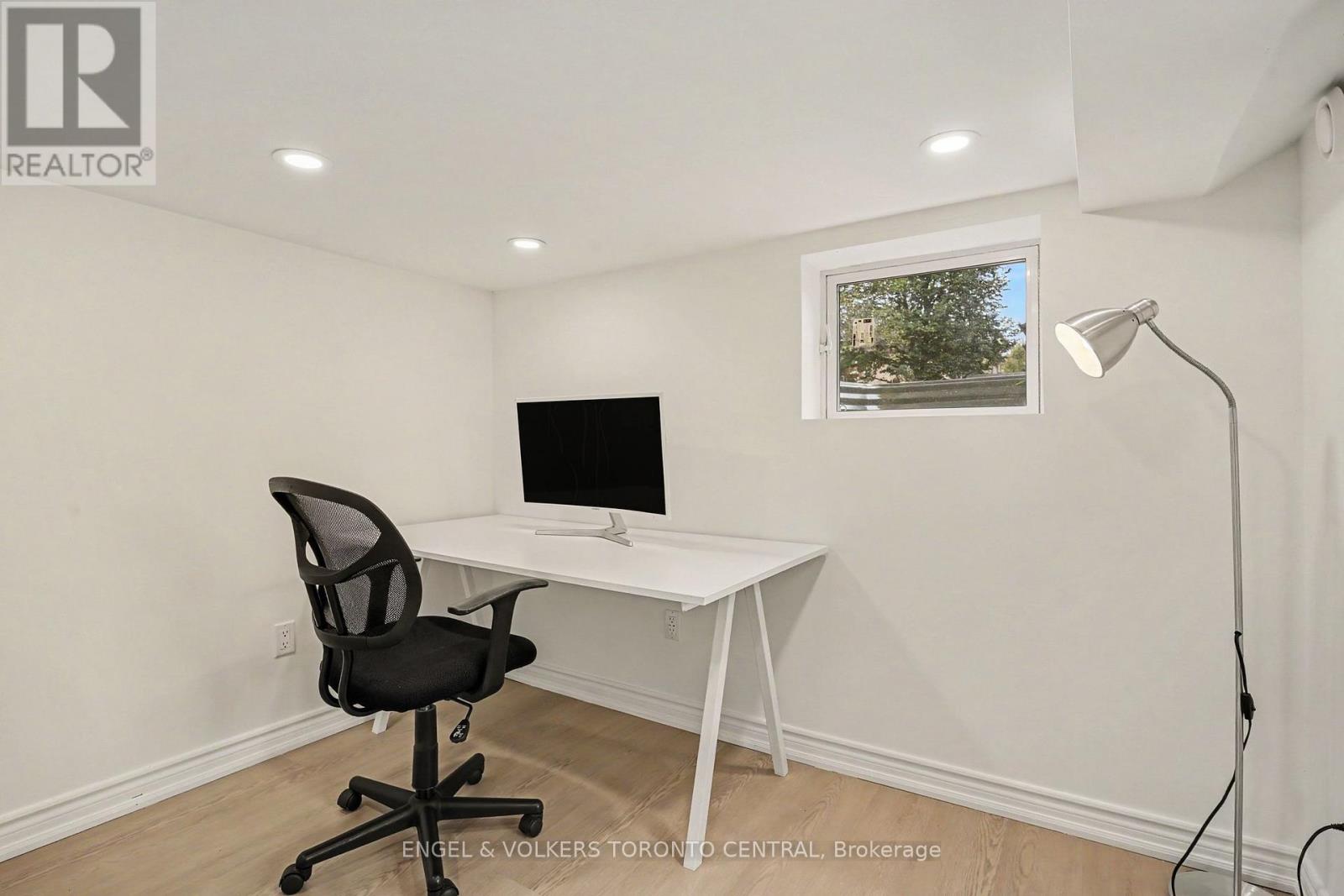 28 Inverleigh Drive Property Photo 21