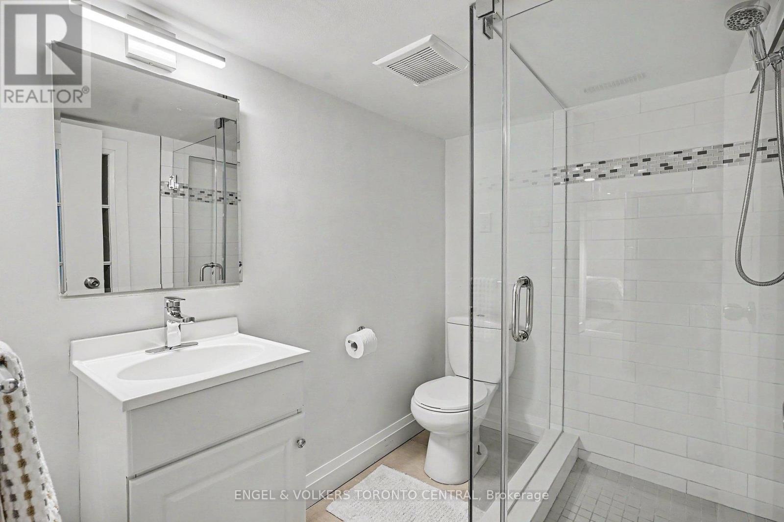 28 Inverleigh Drive Property Photo 23