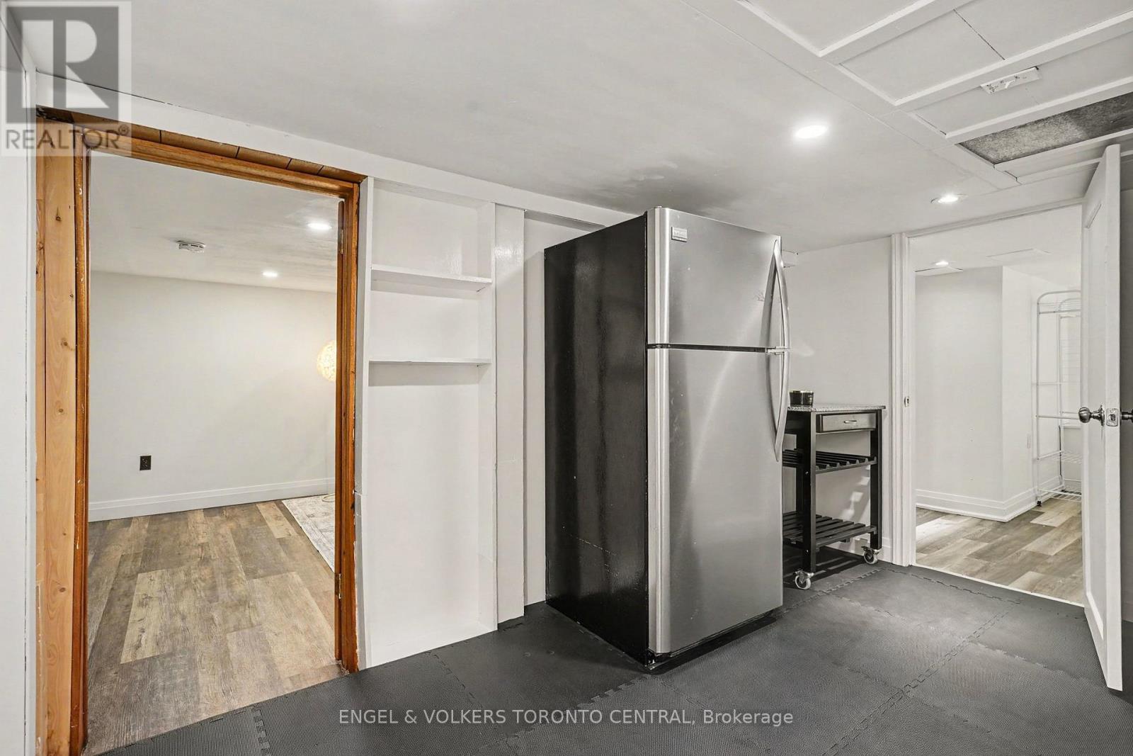 28 Inverleigh Drive Property Photo 24