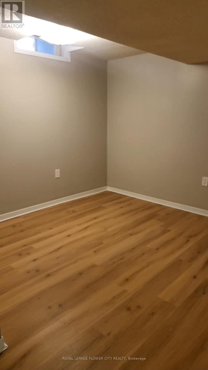2605 Innisfil Road Property Photo 5