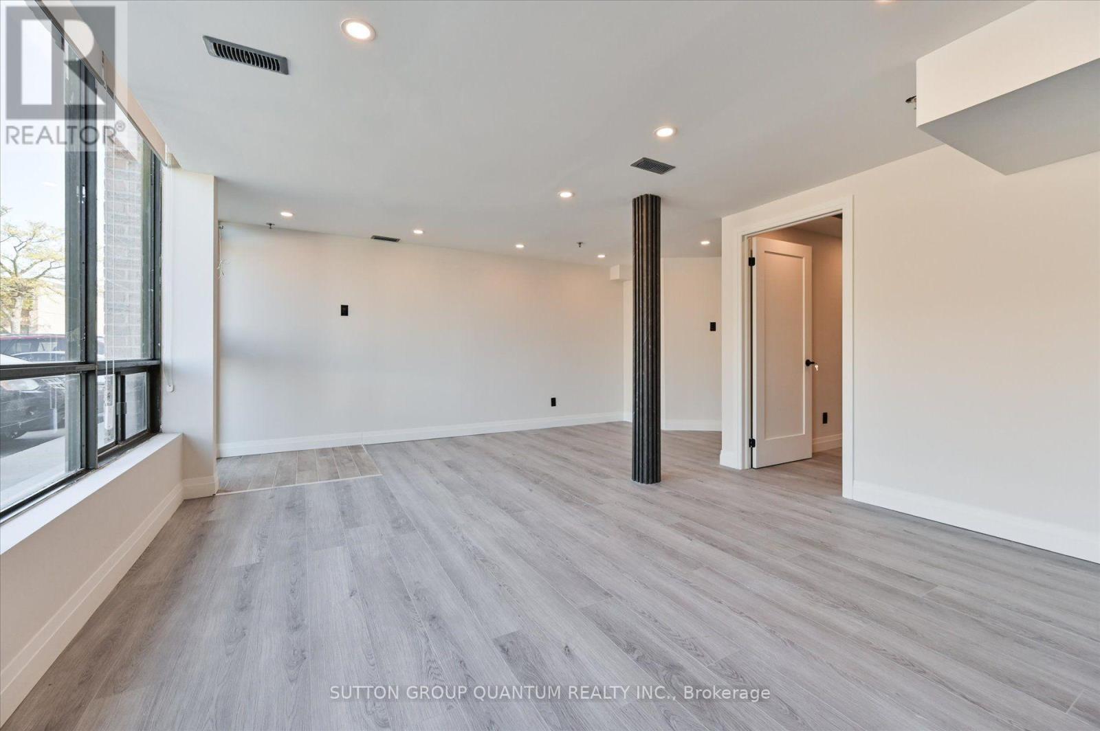 24 - 7171 Torbram Road Property Photo 6
