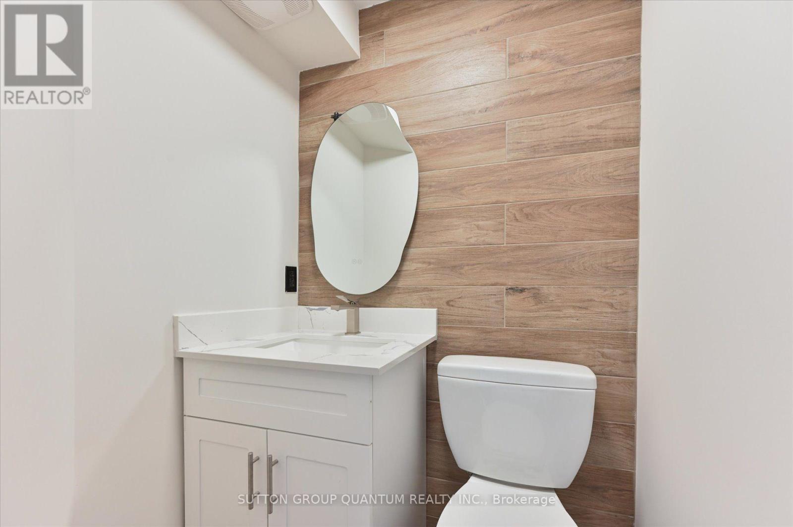24 - 7171 Torbram Road Property Photo 11