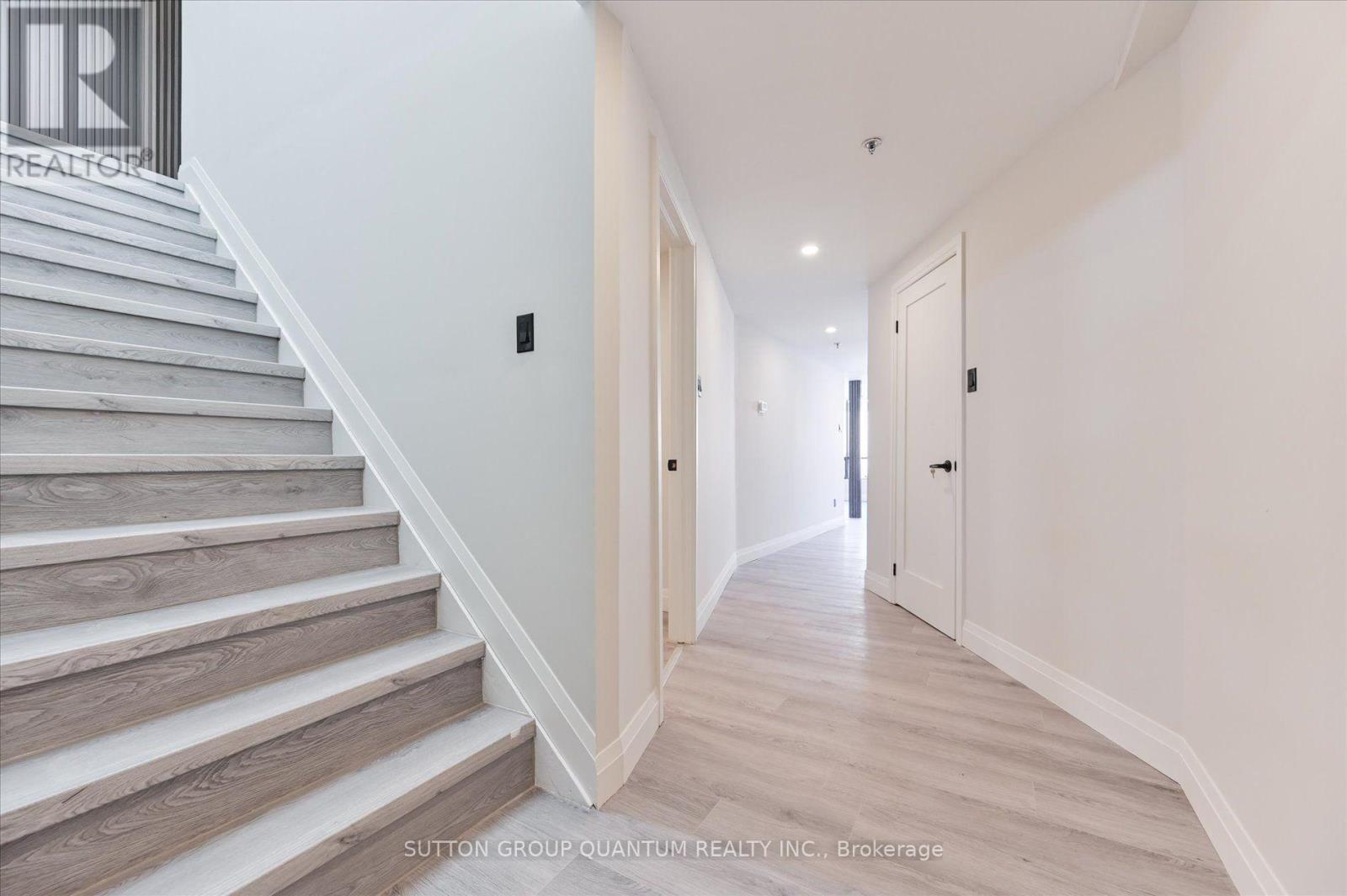 24 - 7171 Torbram Road Property Photo 12