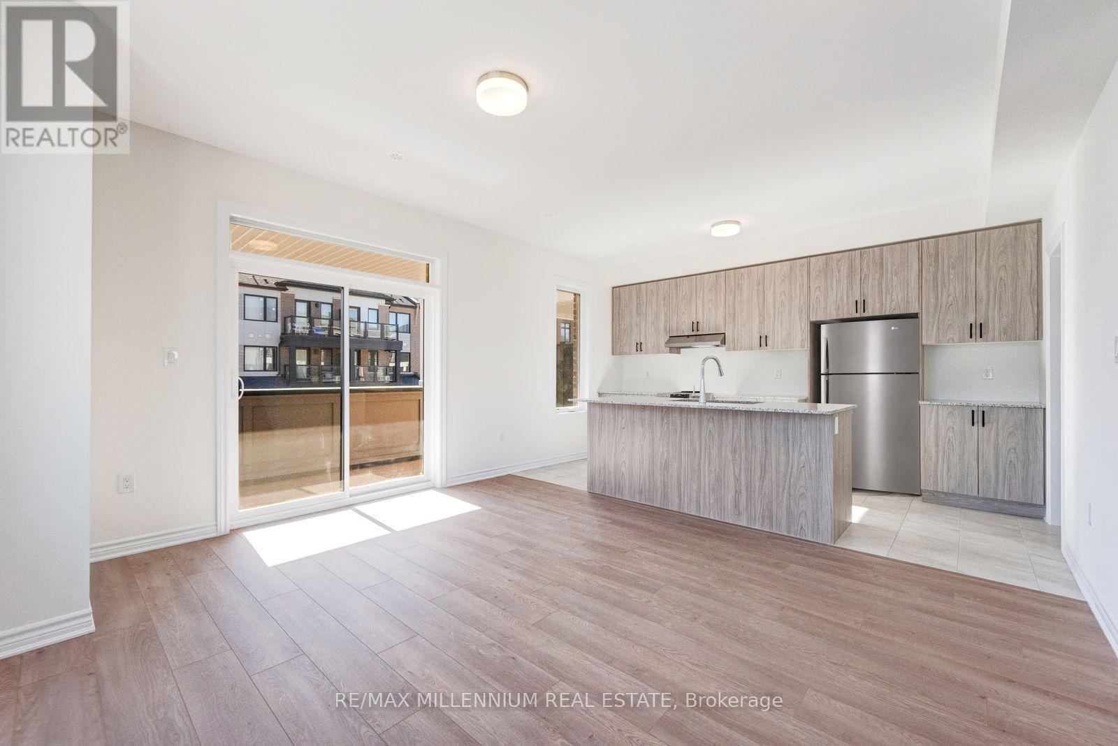 Upper - 34 Thornbird Crescent Property Photo 18