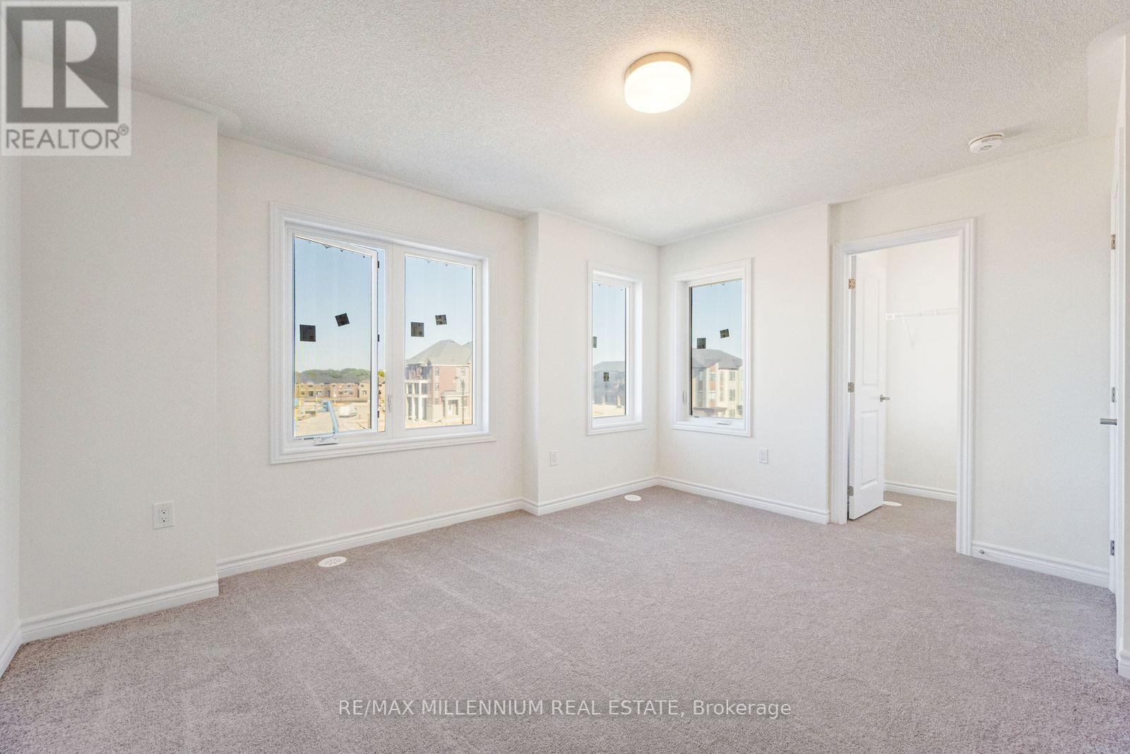Upper - 34 Thornbird Crescent Property Photo 30