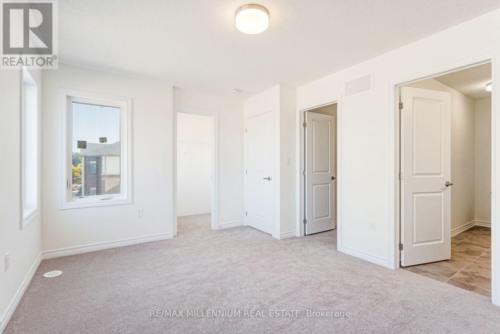 Upper - 34 Thornbird Crescent Property Photo 31
