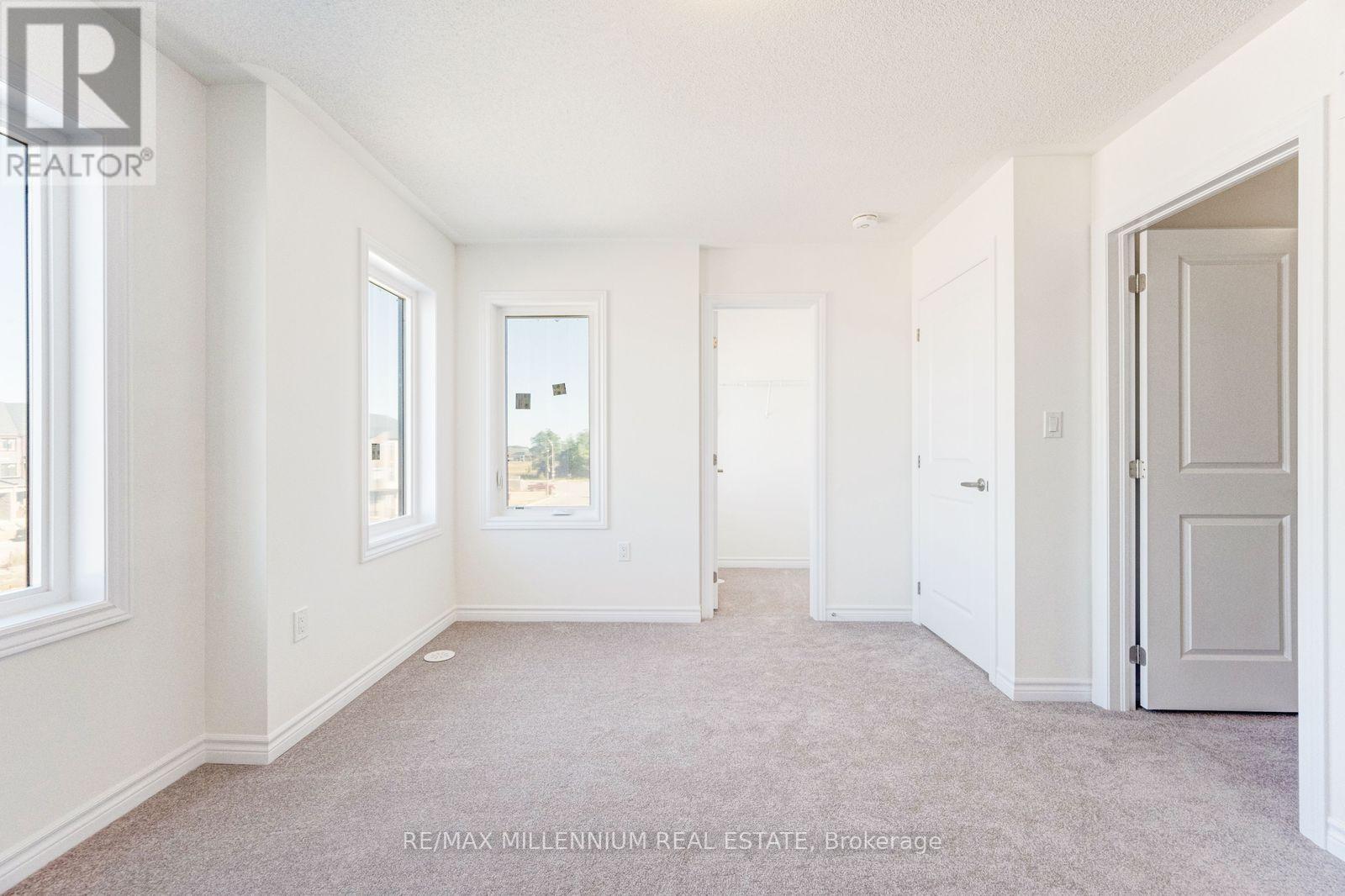 Upper - 34 Thornbird Crescent Property Photo 33