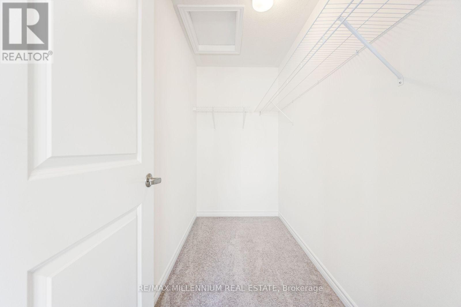 Upper - 34 Thornbird Crescent Property Photo 38
