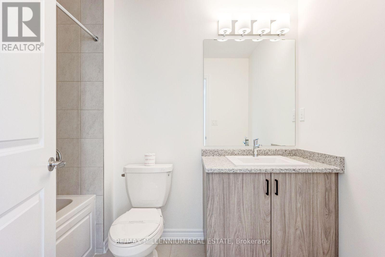 Upper - 34 Thornbird Crescent Property Photo 41