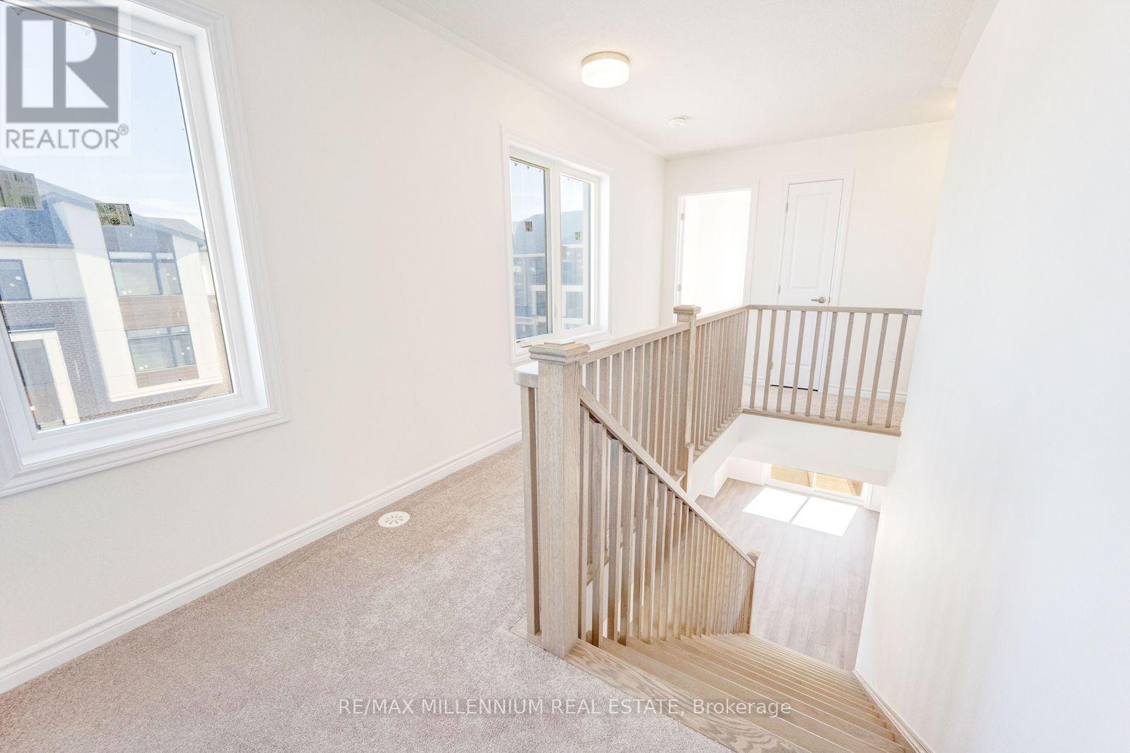 Upper - 34 Thornbird Crescent Property Photo 47