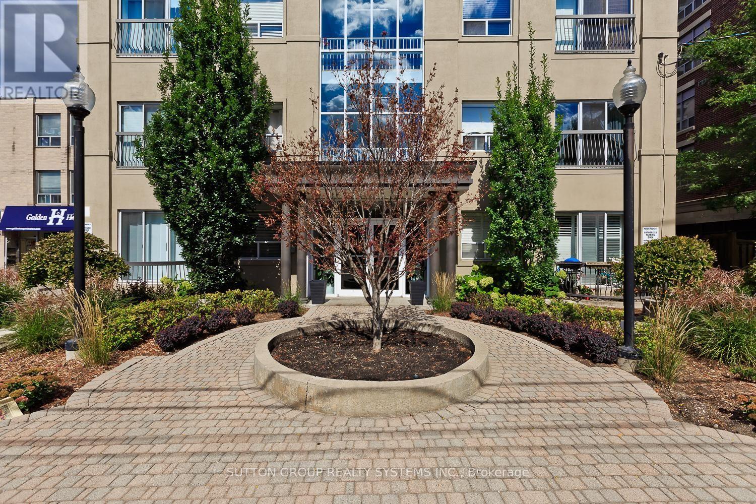 311 - 4198 Dundas Street W Property Photo 3