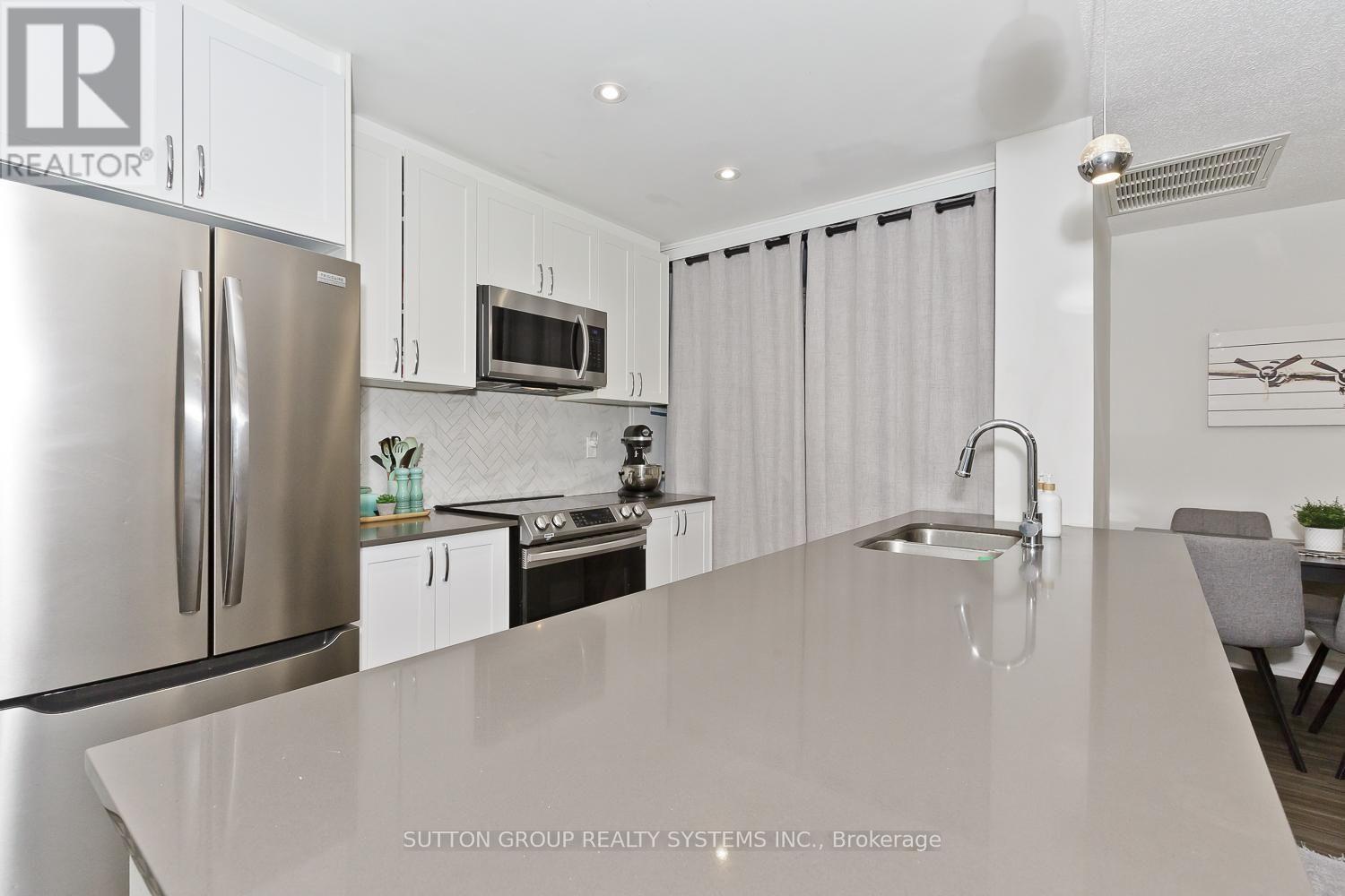 311 - 4198 Dundas Street W Property Photo 20