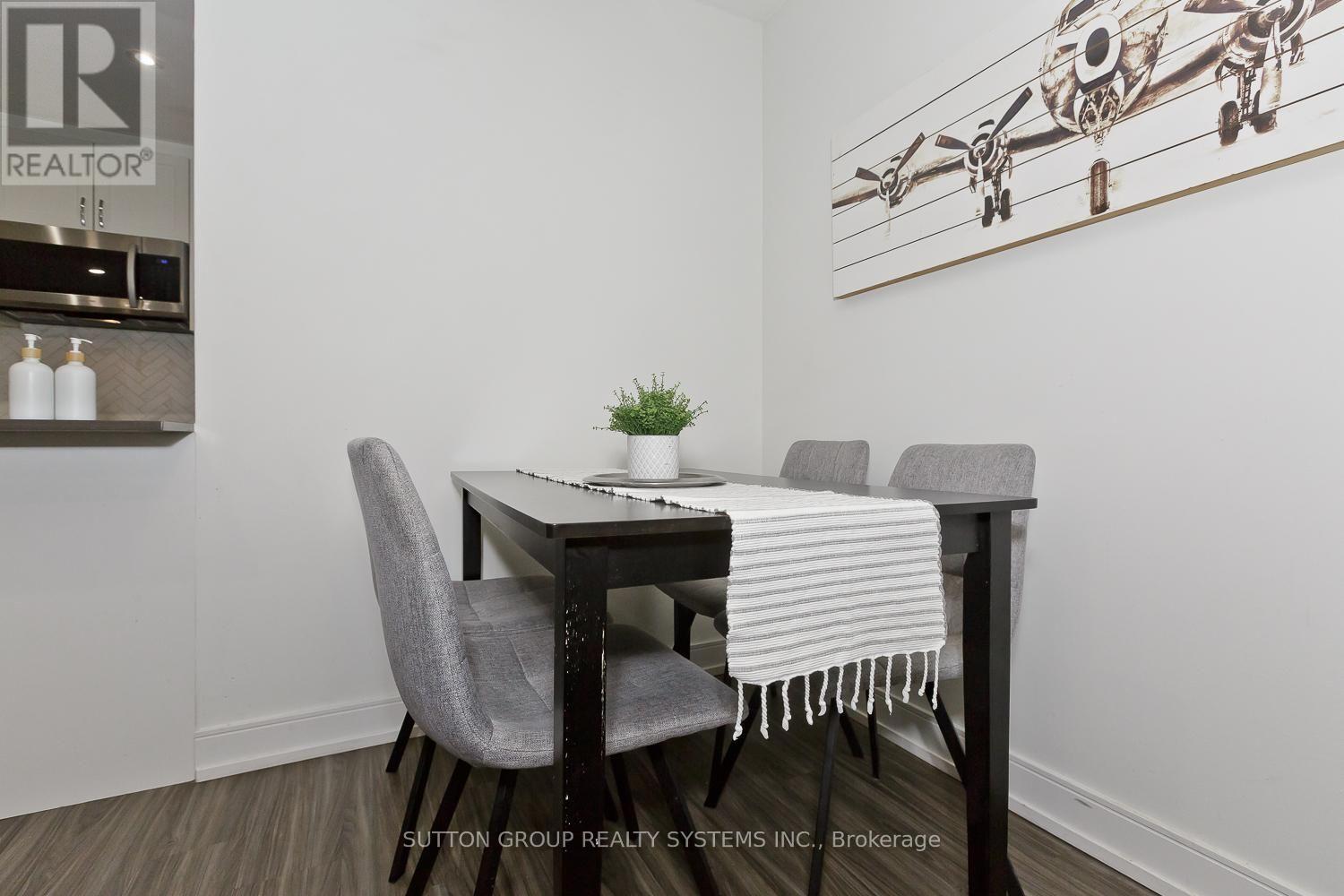 311 - 4198 Dundas Street W Property Photo 25