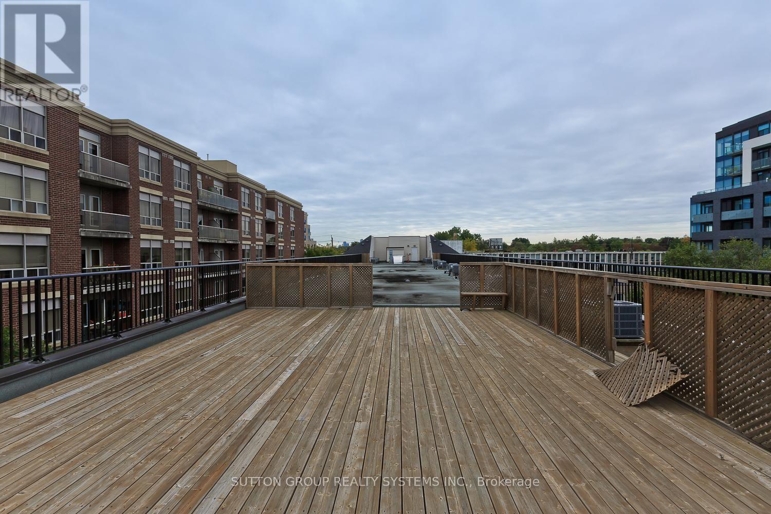 311 - 4198 Dundas Street W Property Photo 44