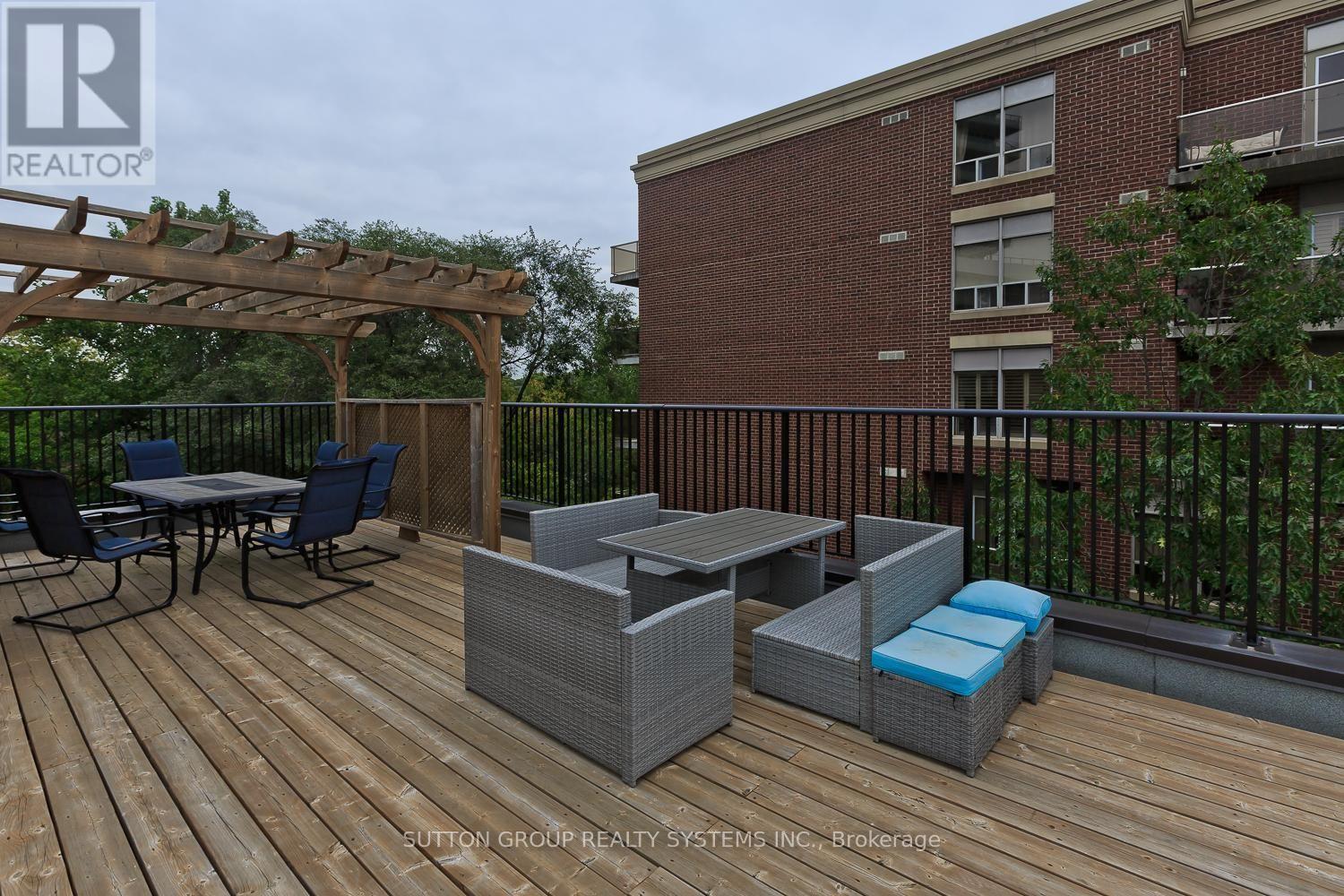 311 - 4198 Dundas Street W Property Photo 47
