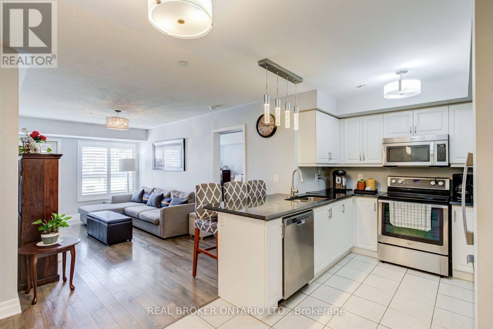 105 - 1045 Nadalin Heights Property Photo 5
