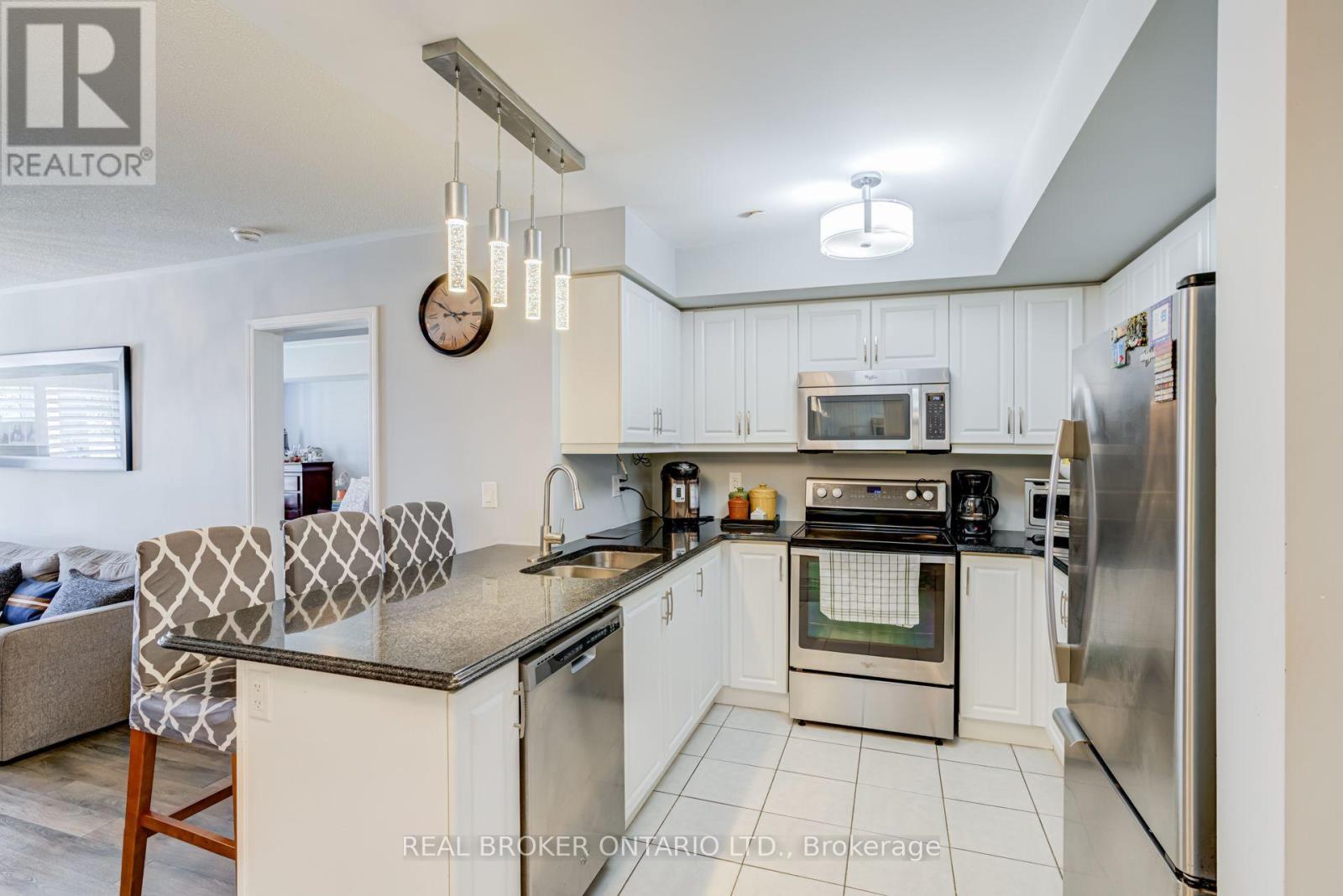 105 - 1045 Nadalin Heights Property Photo 6