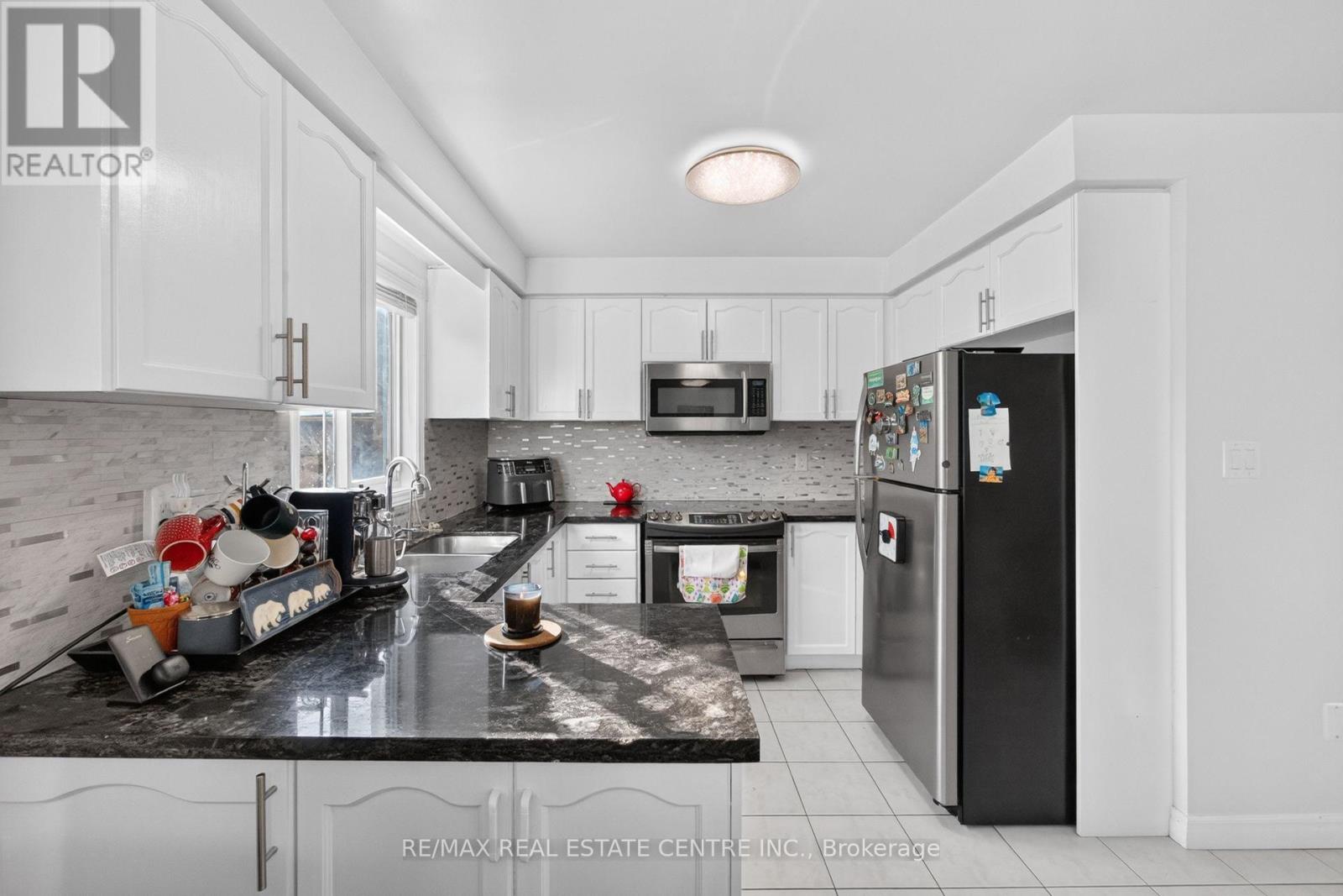 8 Flatlands Way Property Photo 8
