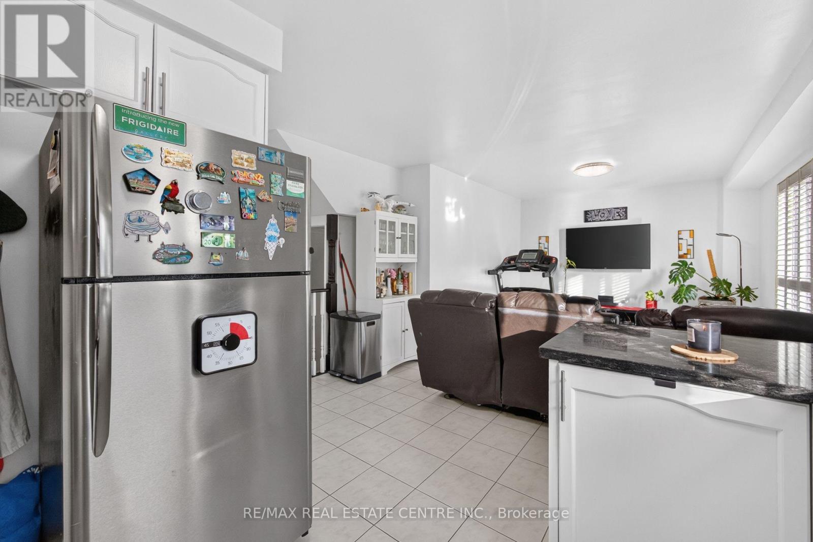 8 Flatlands Way Property Photo 12